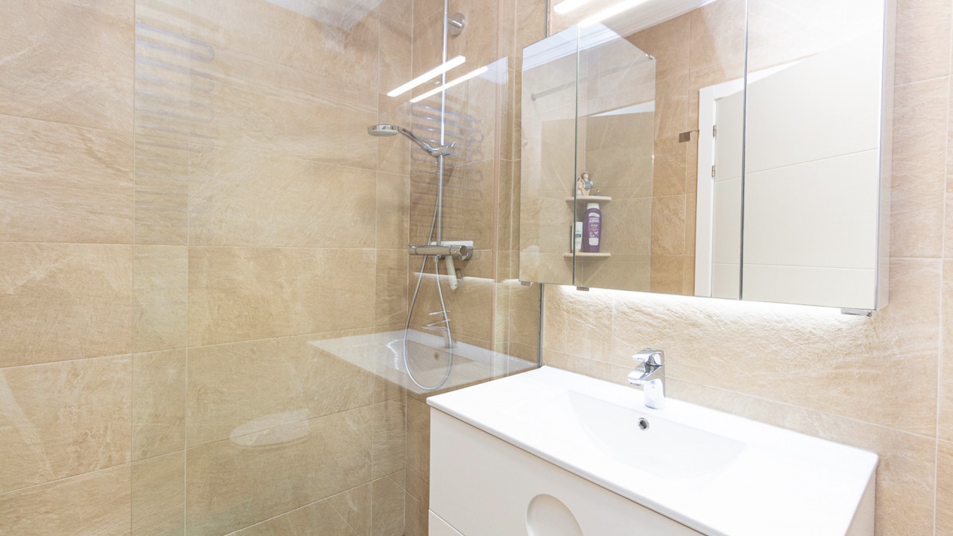 Resale - Townhouse - La Zenia