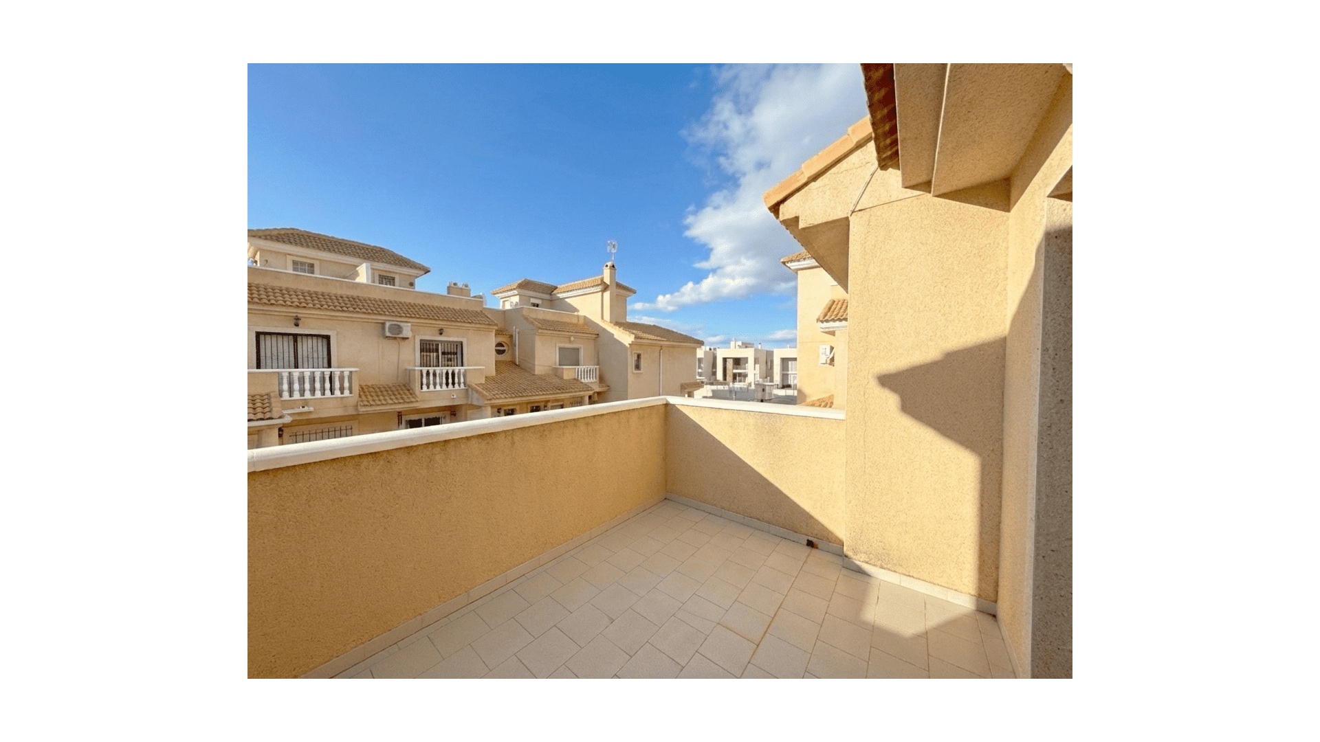 Resale - Townhouse - La Zenia