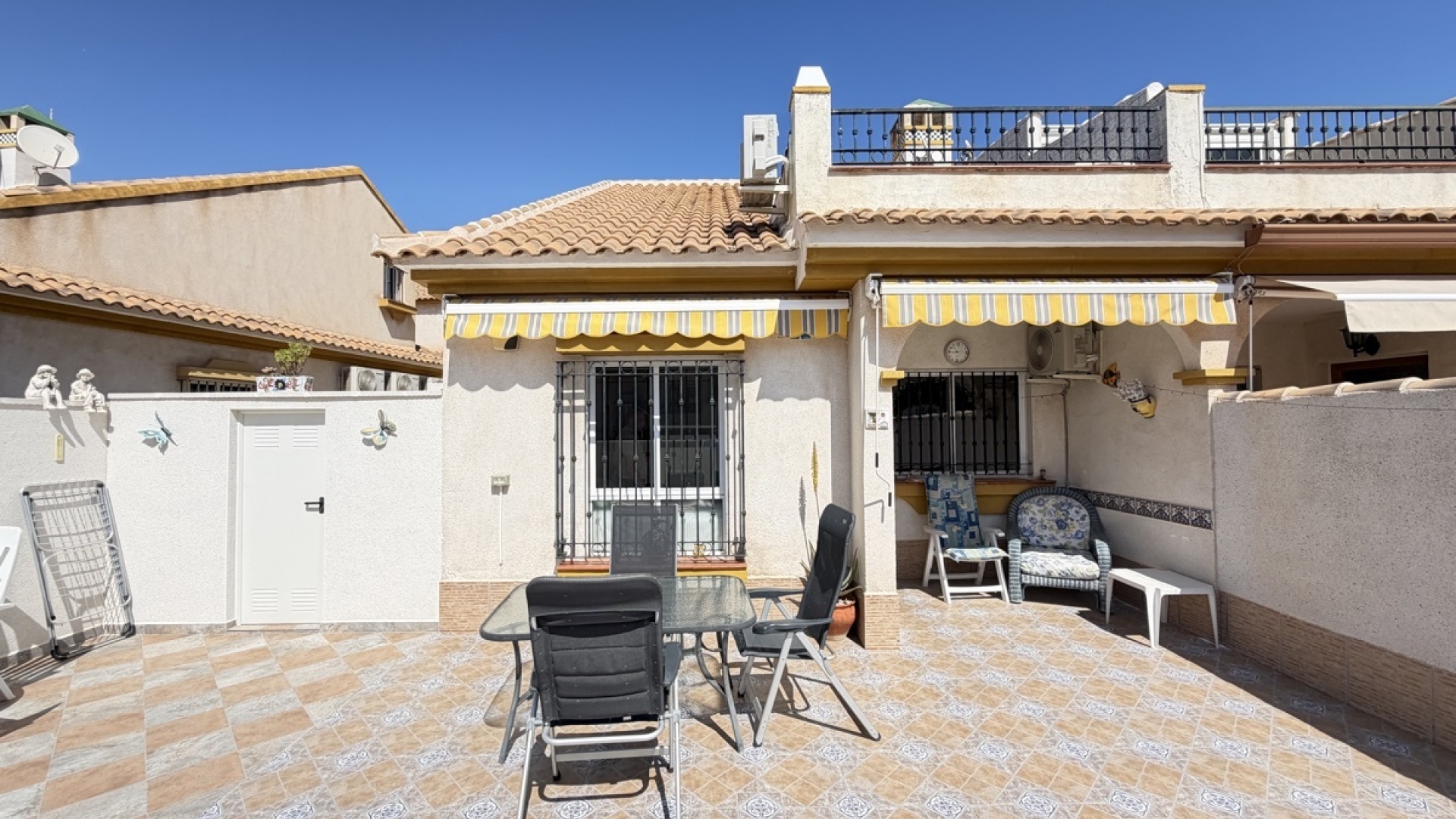 Resale - Townhouse - La Zenia