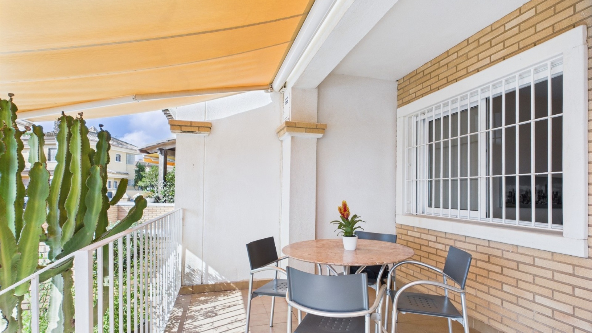 Resale - Townhouse - Los Alcazares