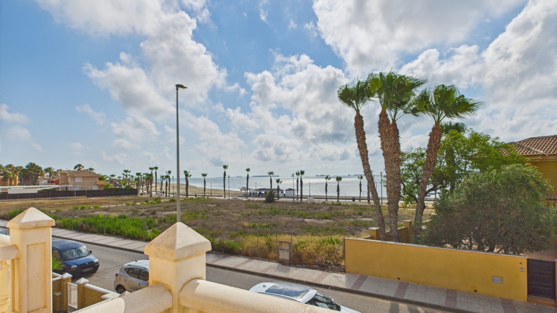 Resale - Townhouse - Los Alcazares