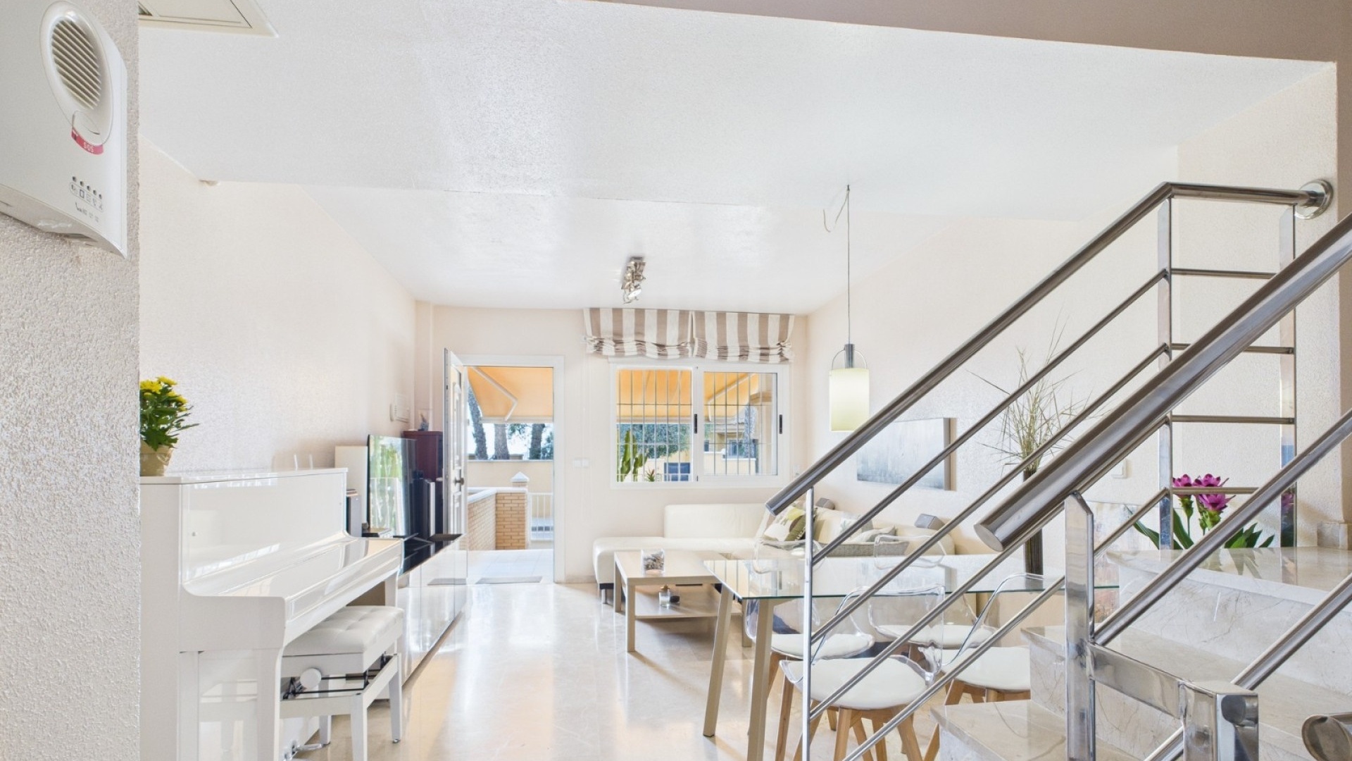 Resale - Townhouse - Los Alcazares