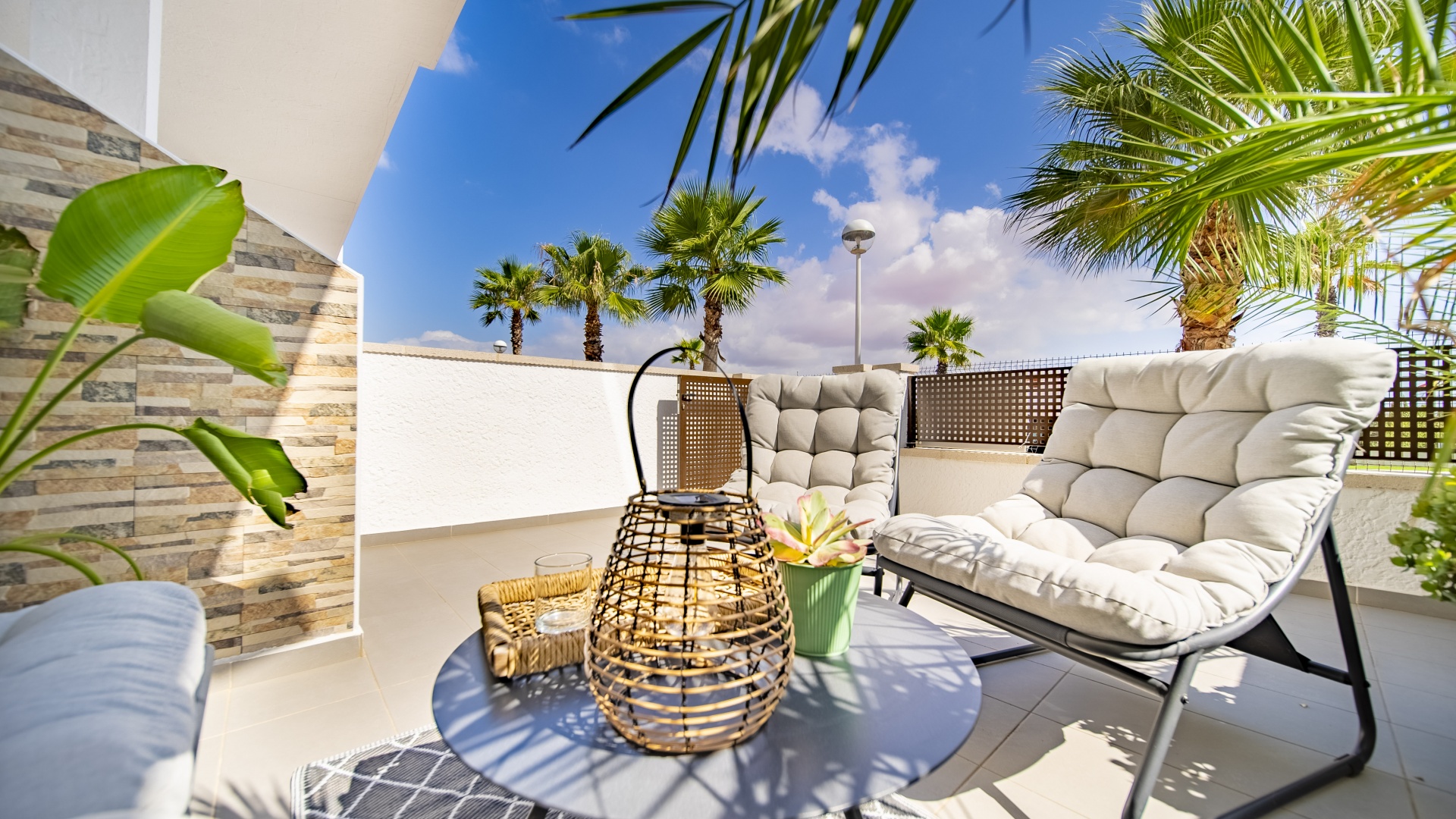 Resale - Townhouse - Los Altos - Altos de la Laguna