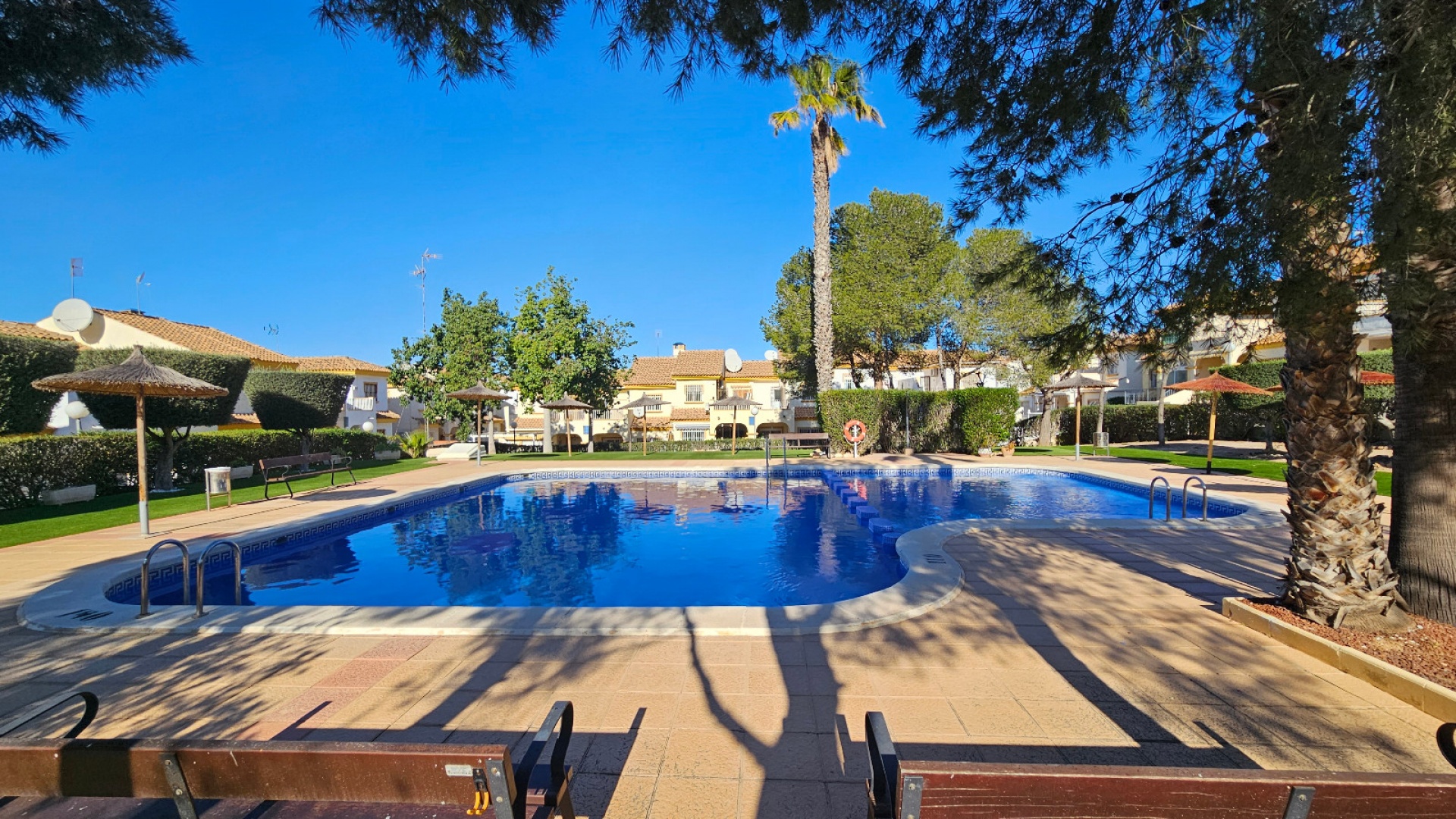 Resale - Townhouse - Los Altos - laderas del sol