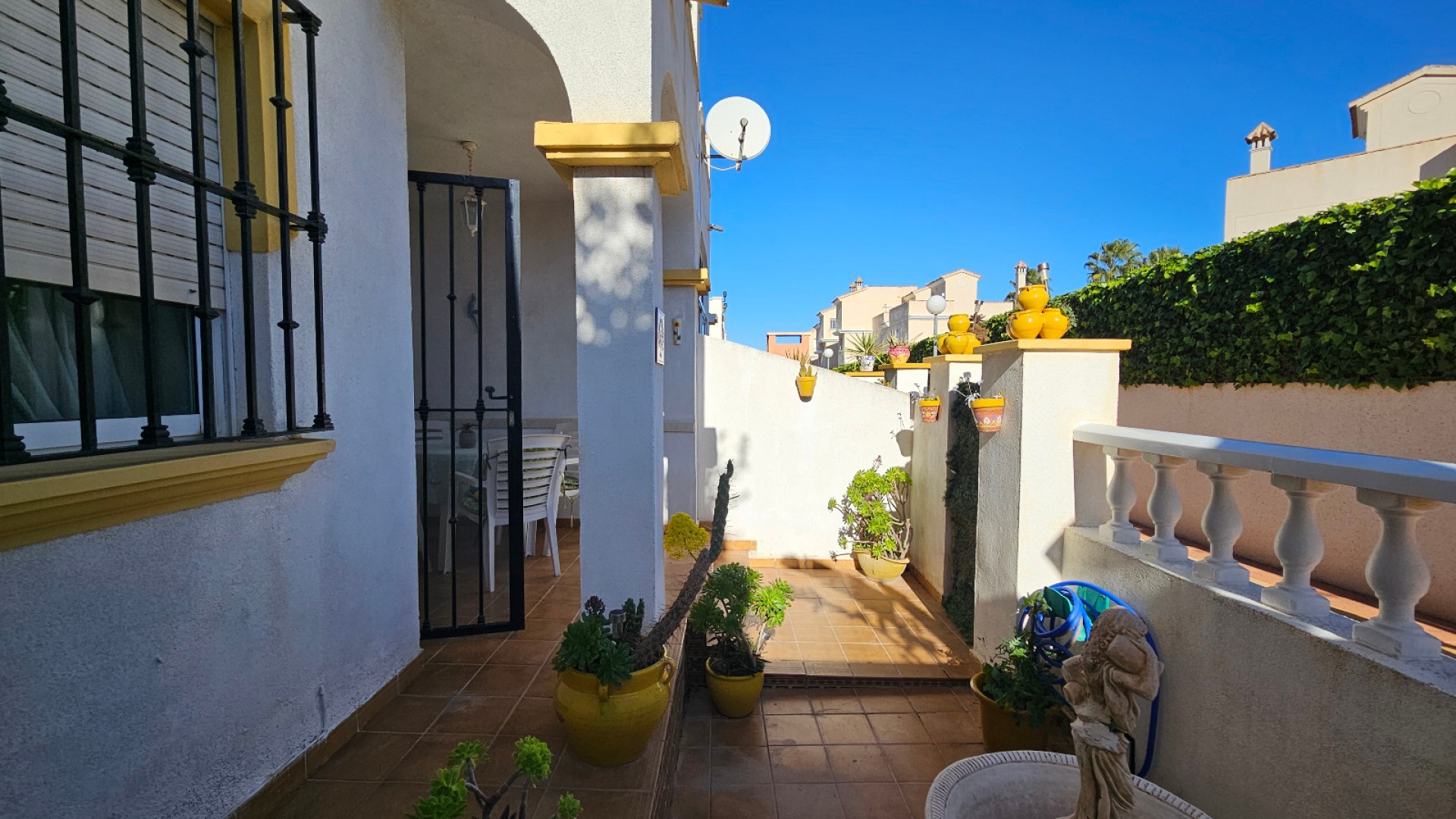 Resale - Townhouse - Los Altos - laderas del sol