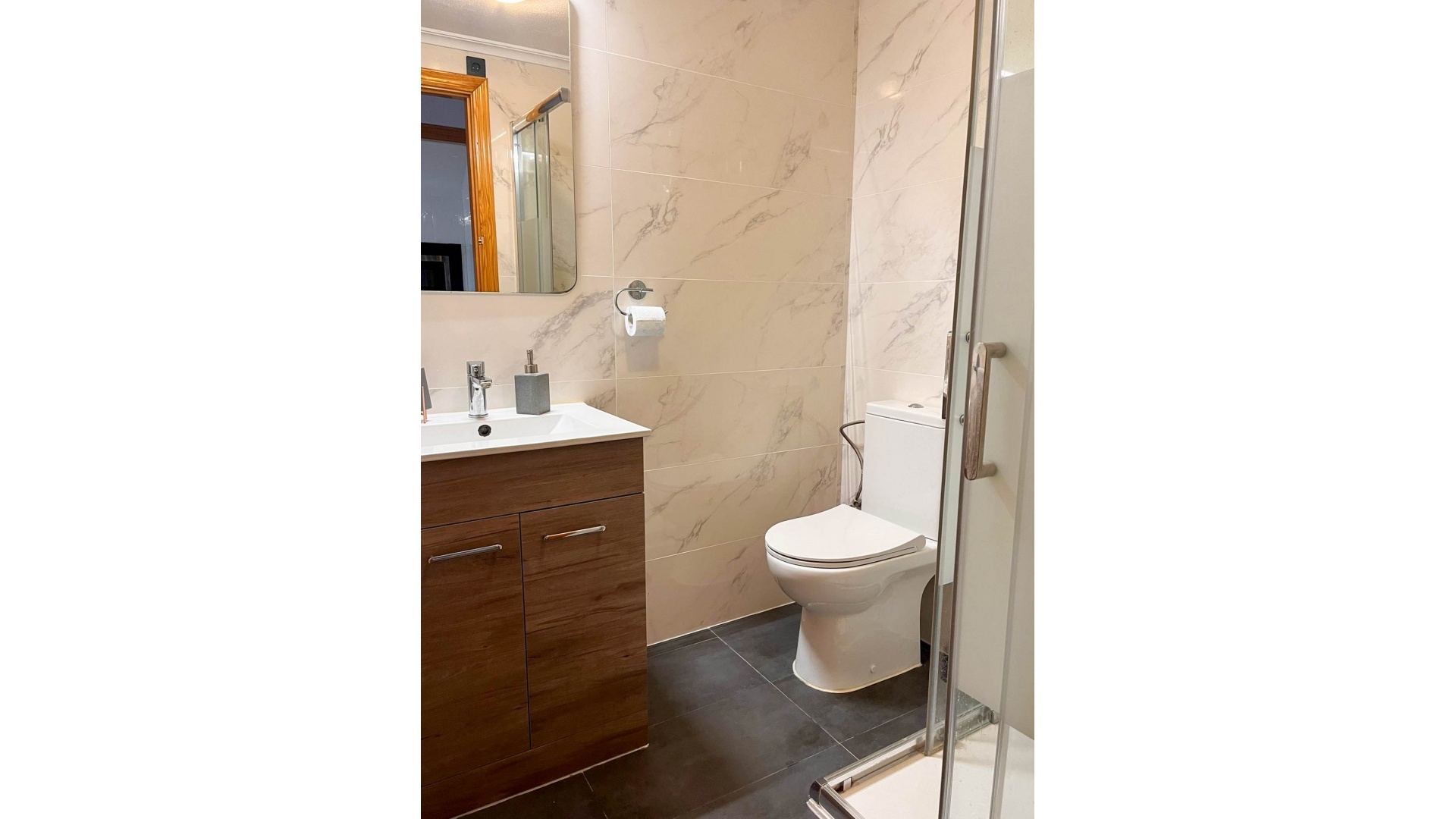 Resale - Townhouse - Los Altos - laderas del sol