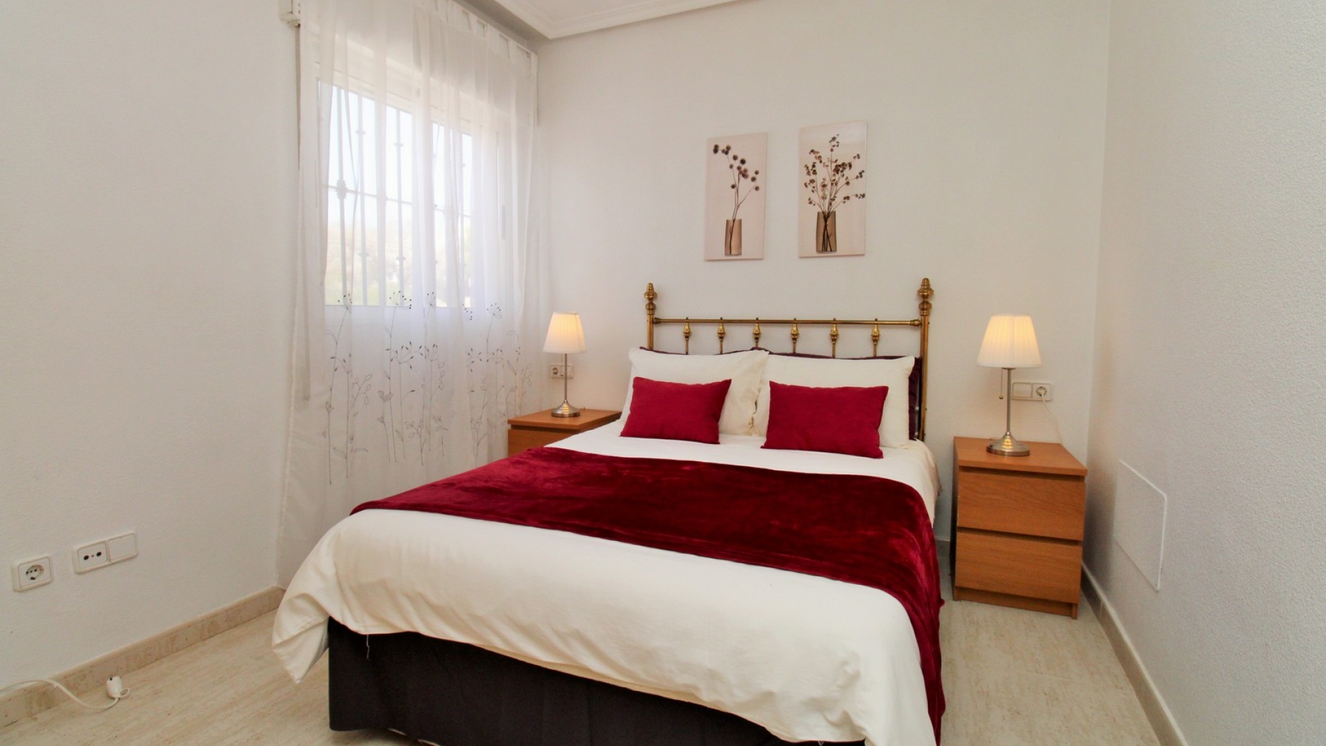 Resale - Townhouse - Los Altos - laderas del sol