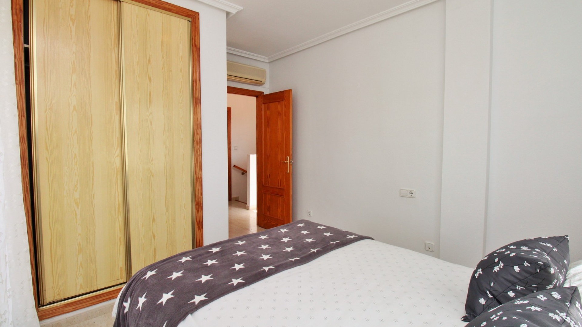 Resale - Townhouse - Los Altos - laderas del sol