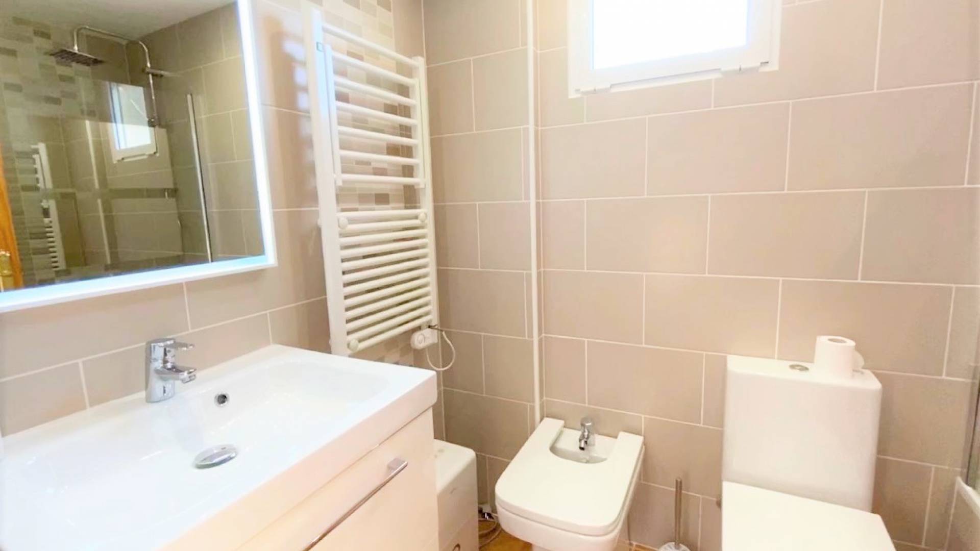 Resale - Townhouse - Los Altos - laderas del sol