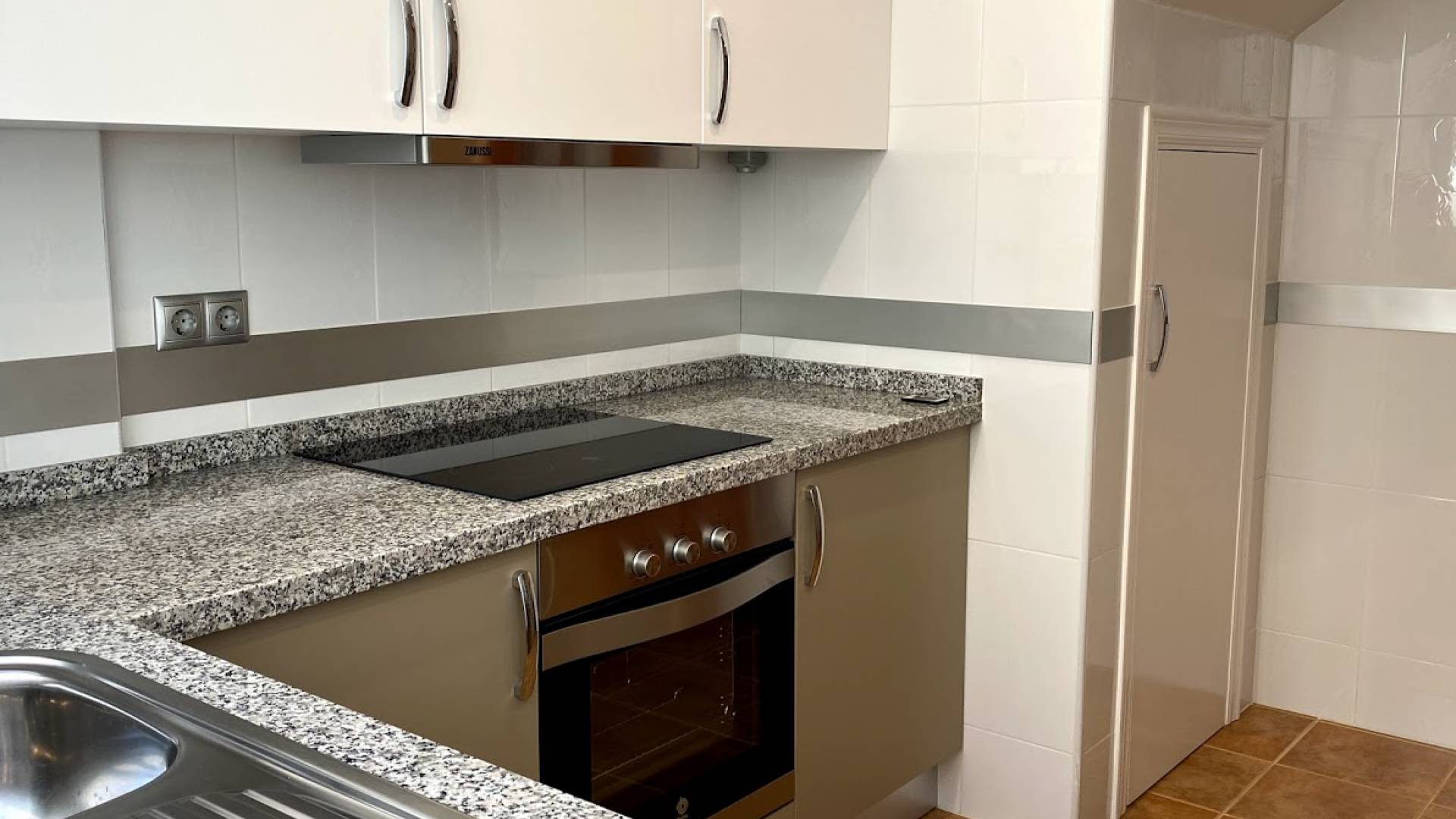 Resale - Townhouse - Los Altos - laderas del sol