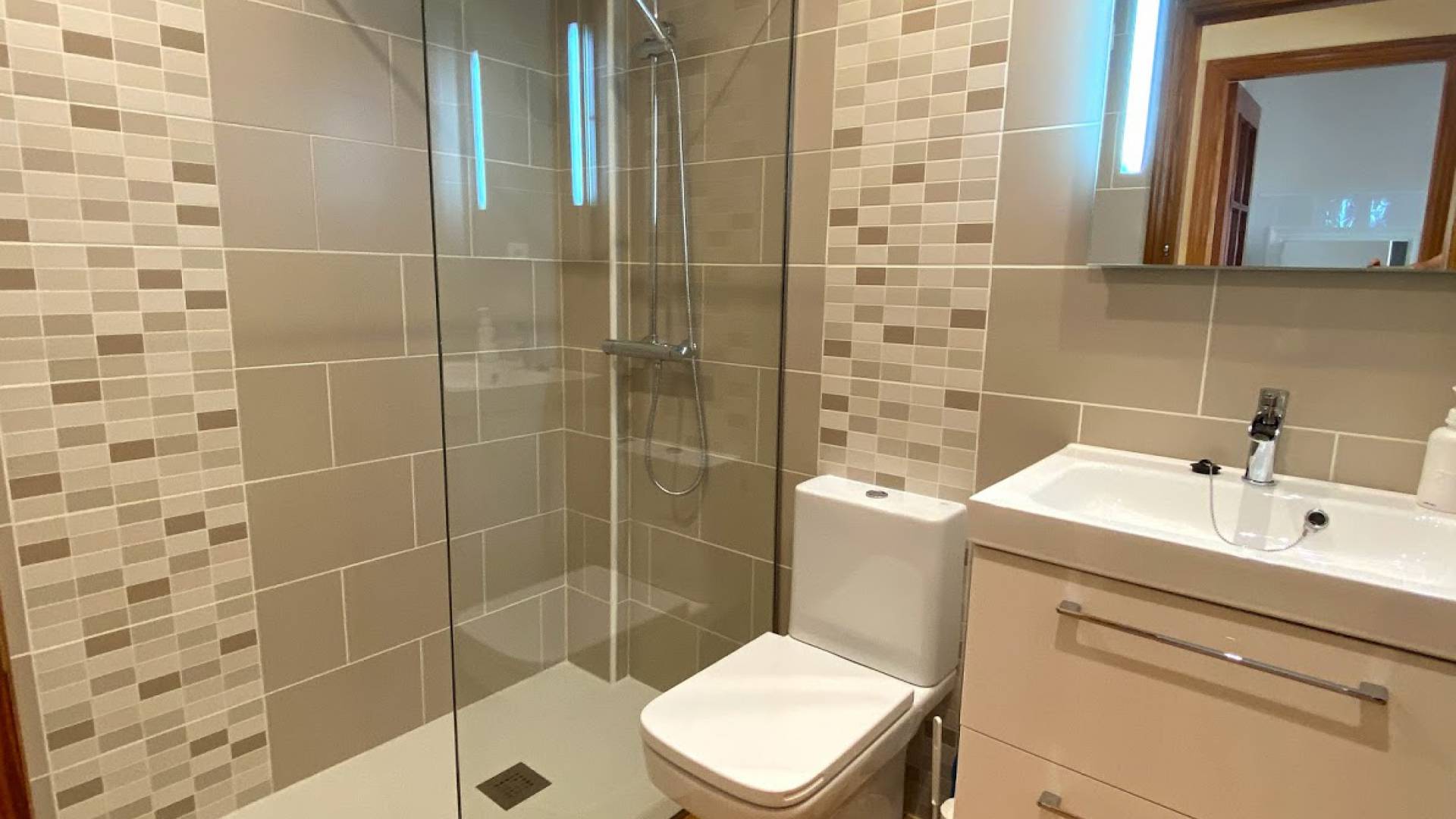 Resale - Townhouse - Los Altos - laderas del sol