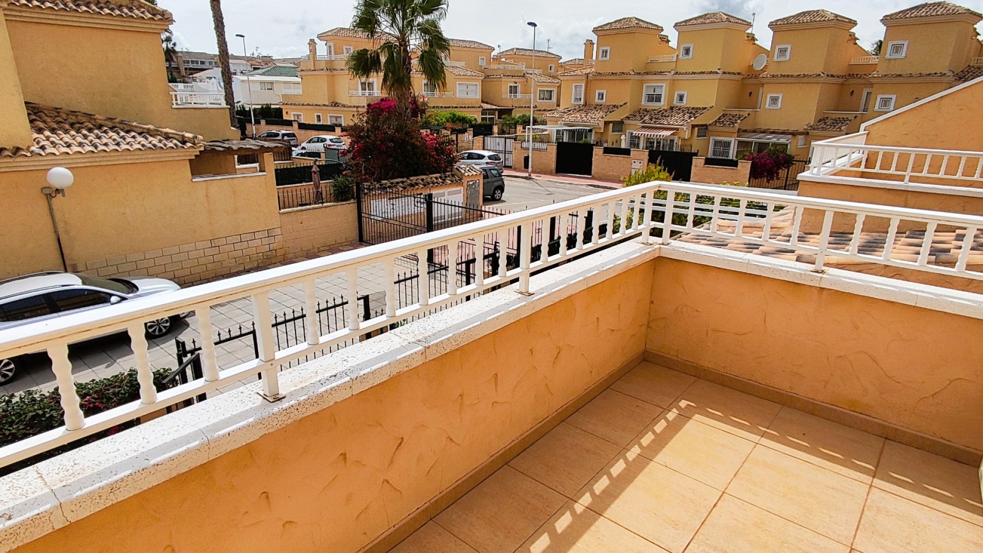 Resale - Townhouse - Los Altos - Mariblanca