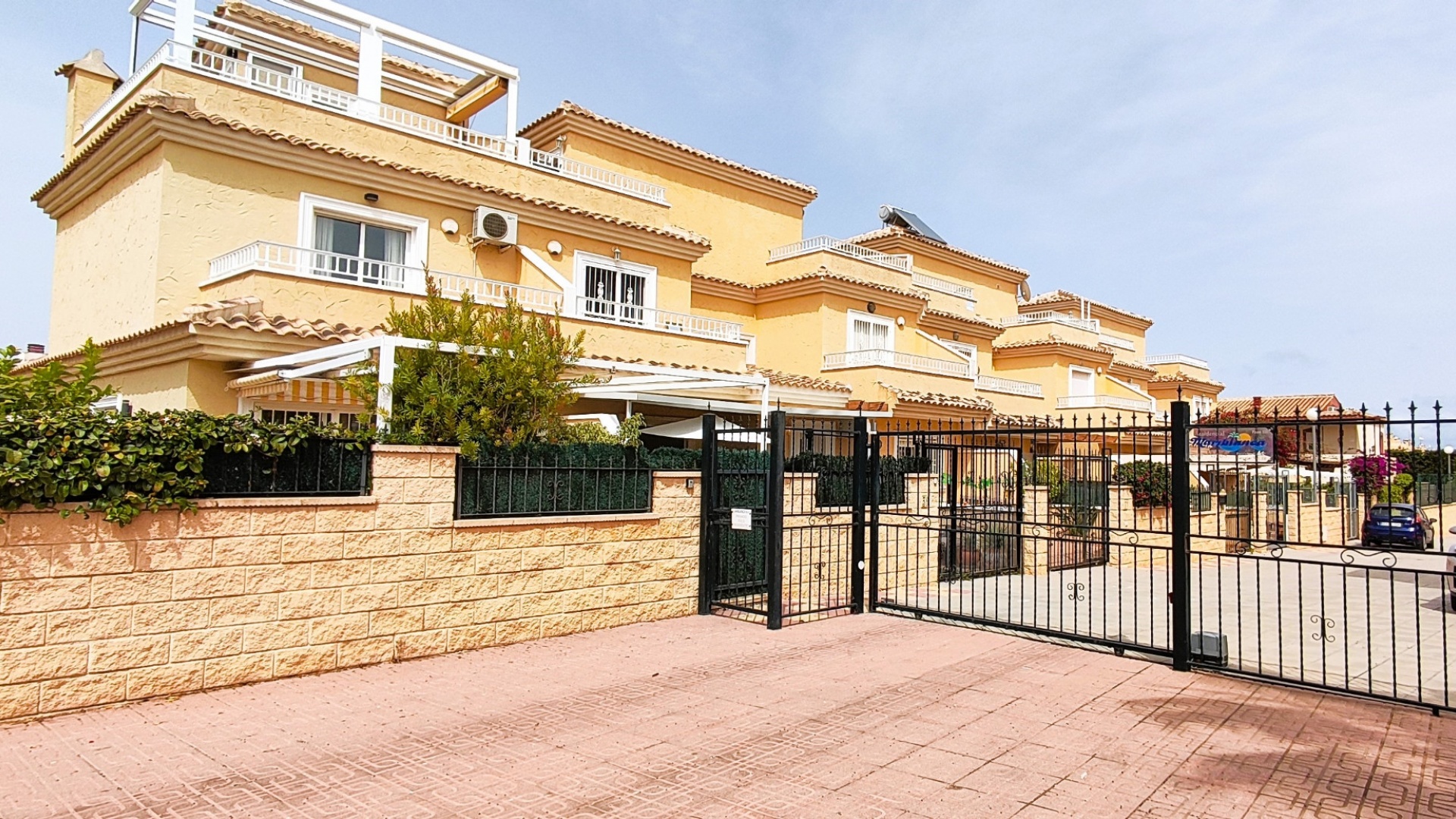 Resale - Townhouse - Los Altos - Mariblanca