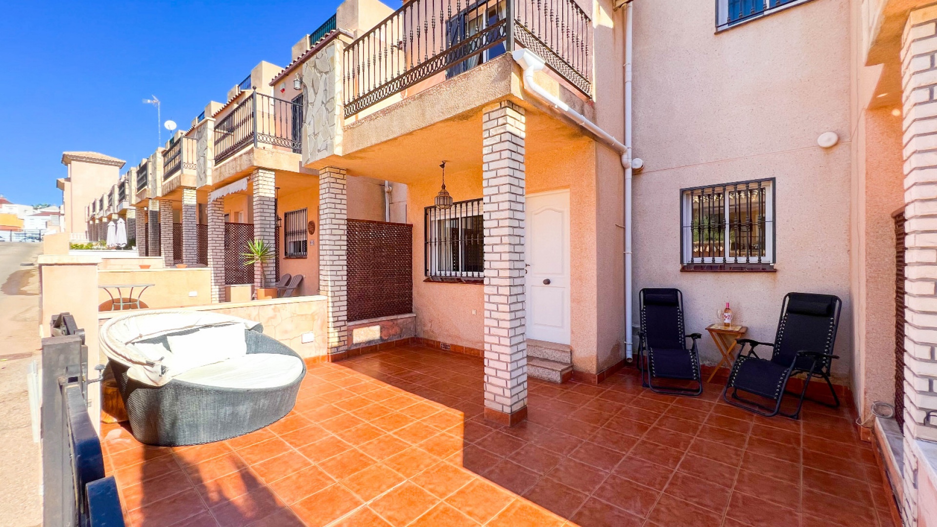 Resale - Townhouse - Los Altos - royal park