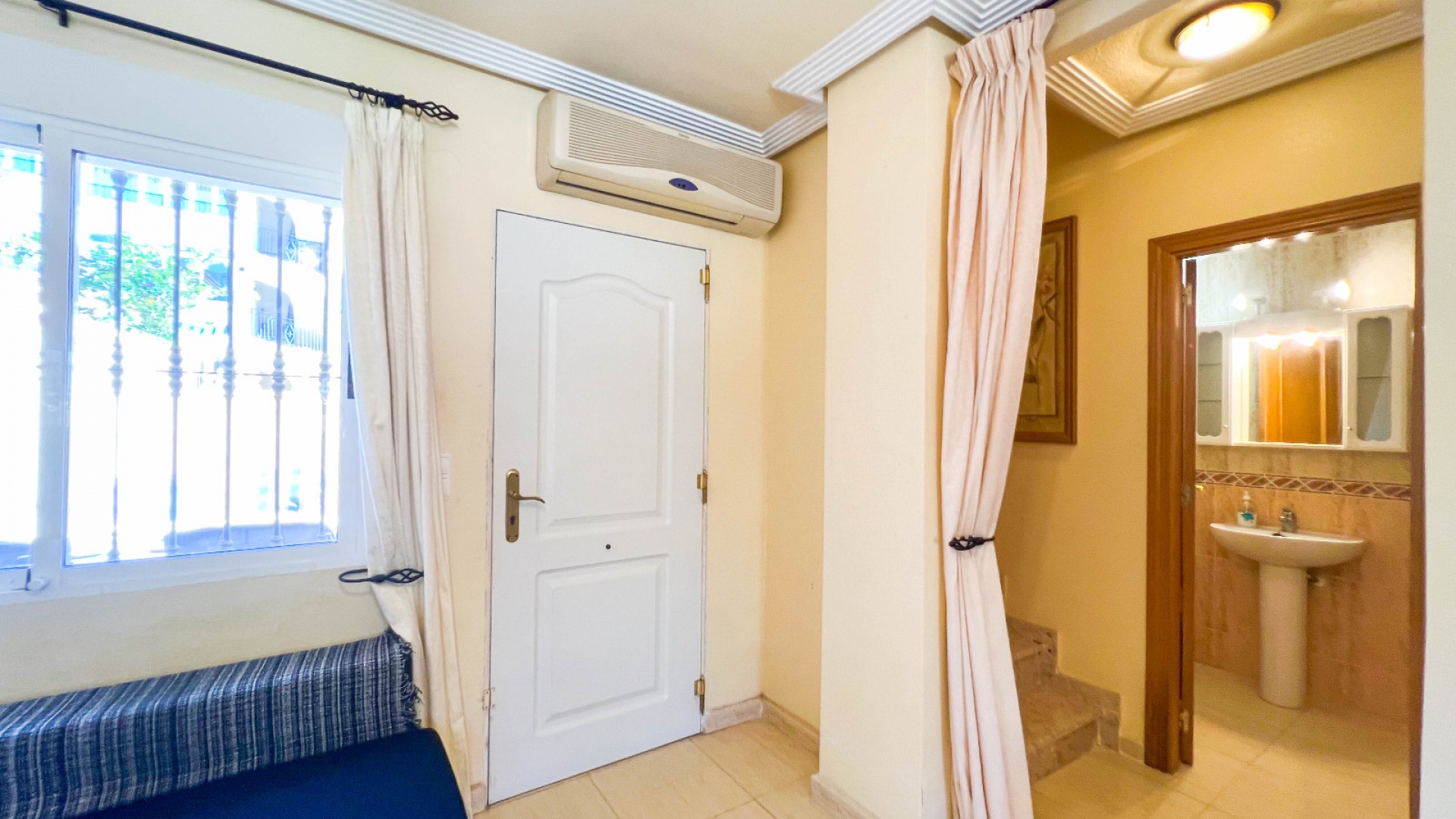 Resale - Townhouse - Los Altos - royal park