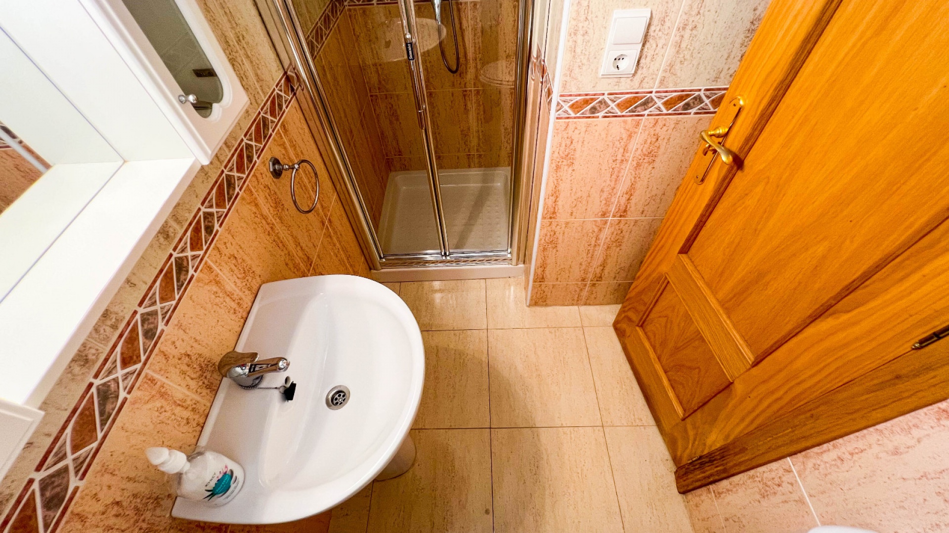 Resale - Townhouse - Los Altos - royal park