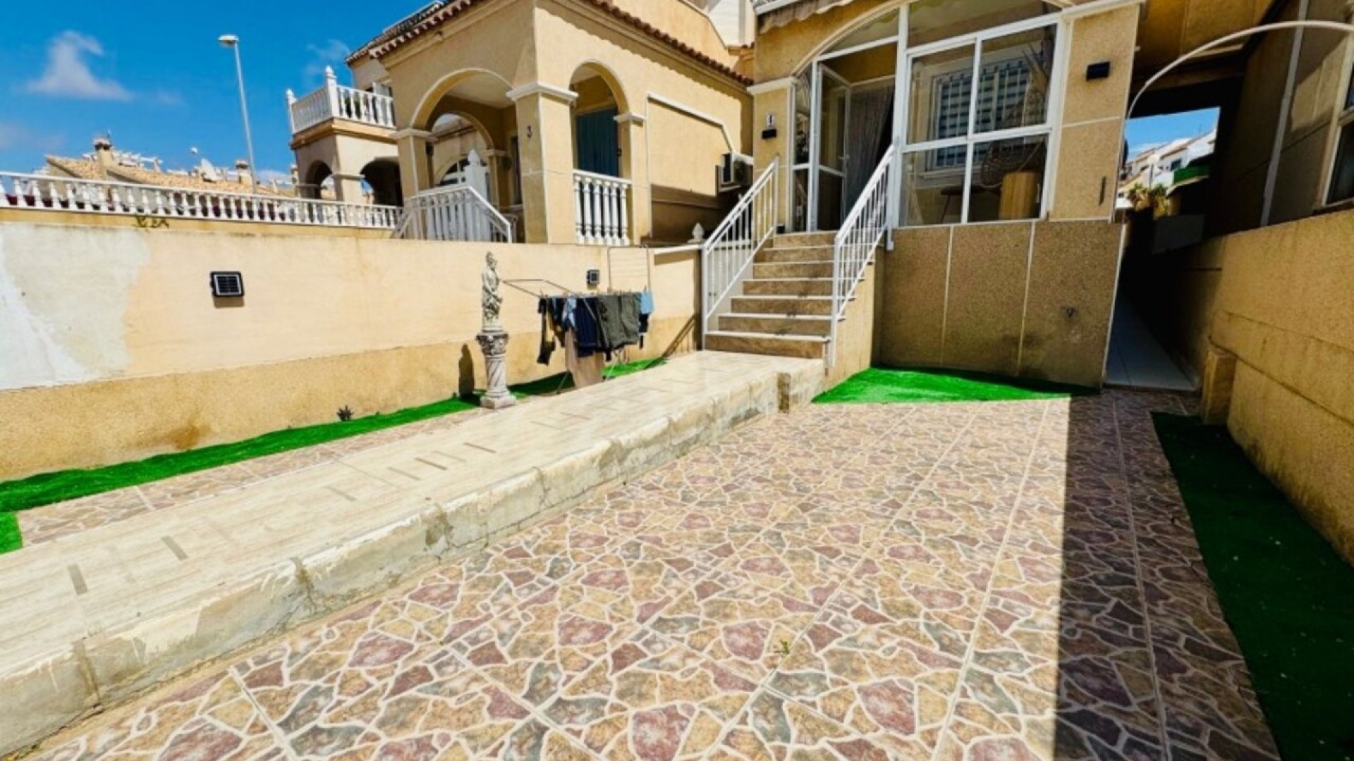 Resale - Townhouse - Los Altos