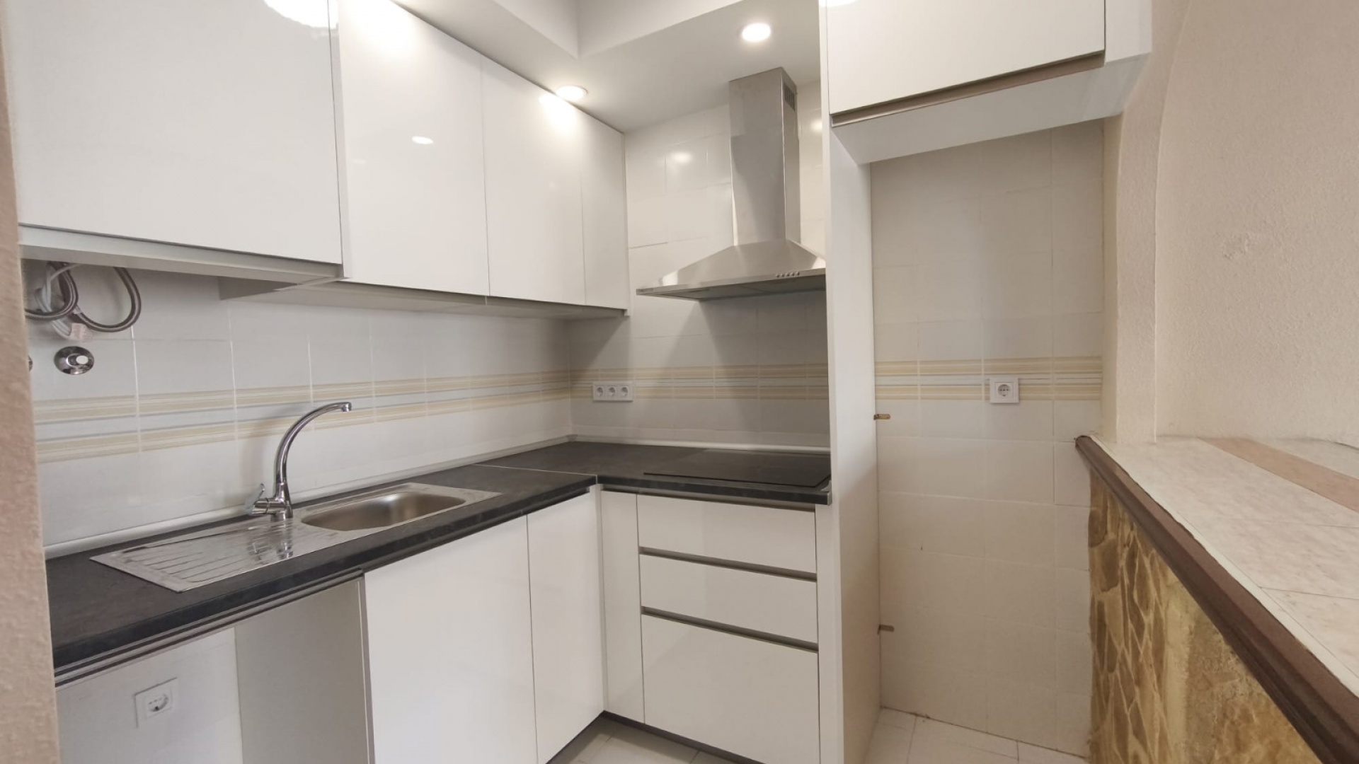 Resale - Townhouse - Los Balcones - lago jardin