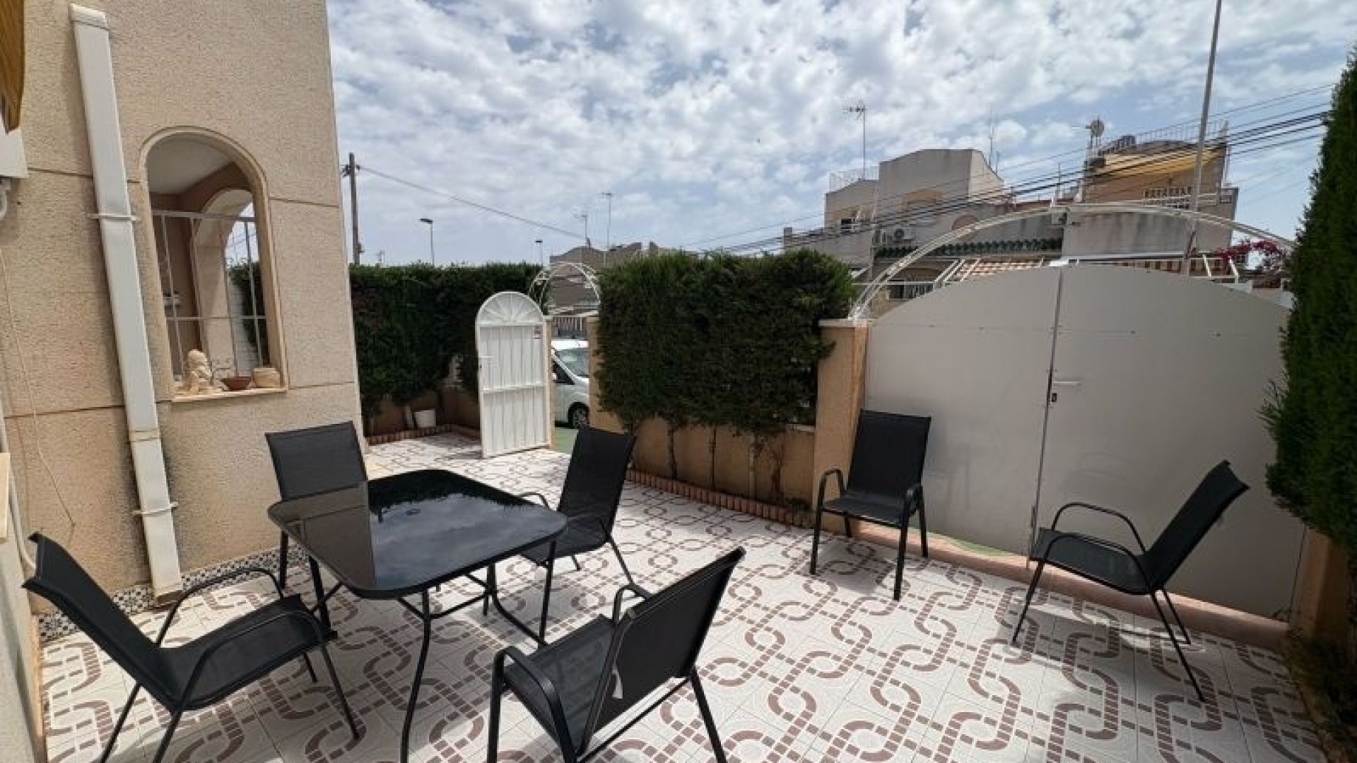 Resale - Townhouse - Los Balcones - lago jardin