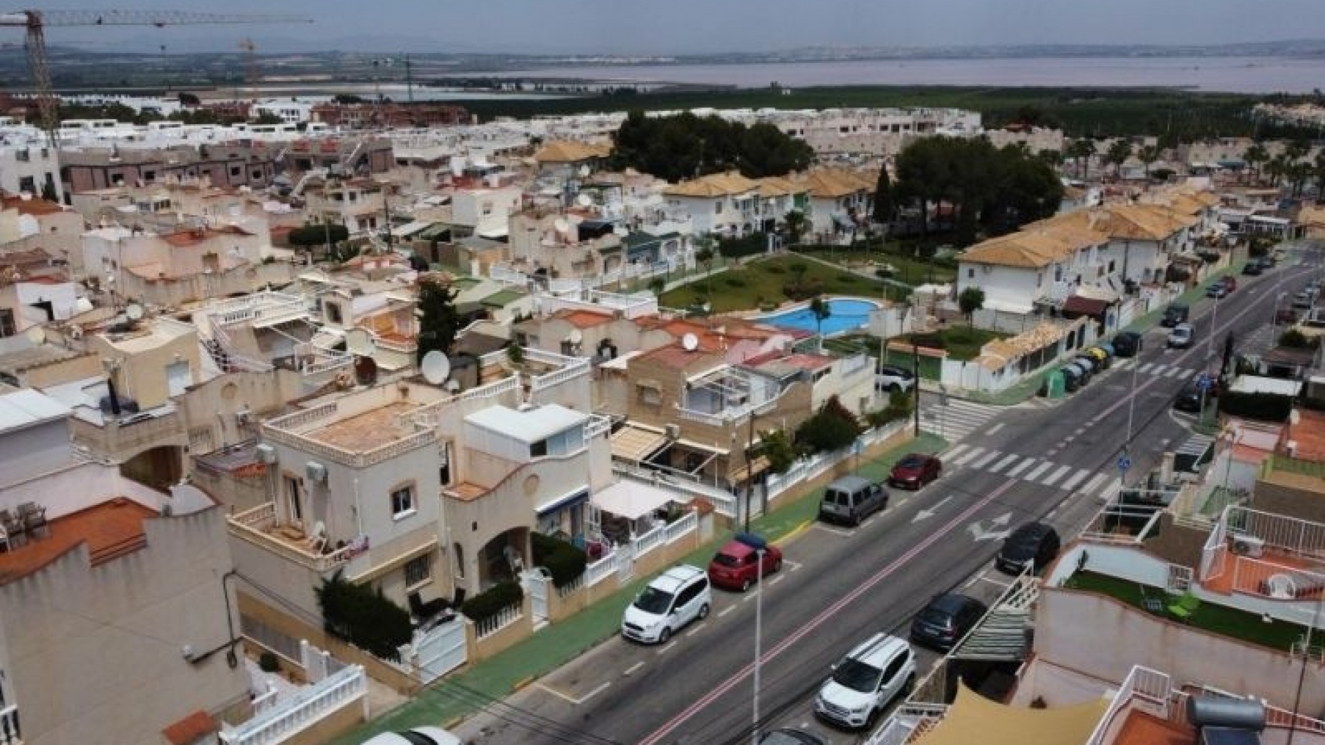 Resale - Townhouse - Los Balcones - lago jardin