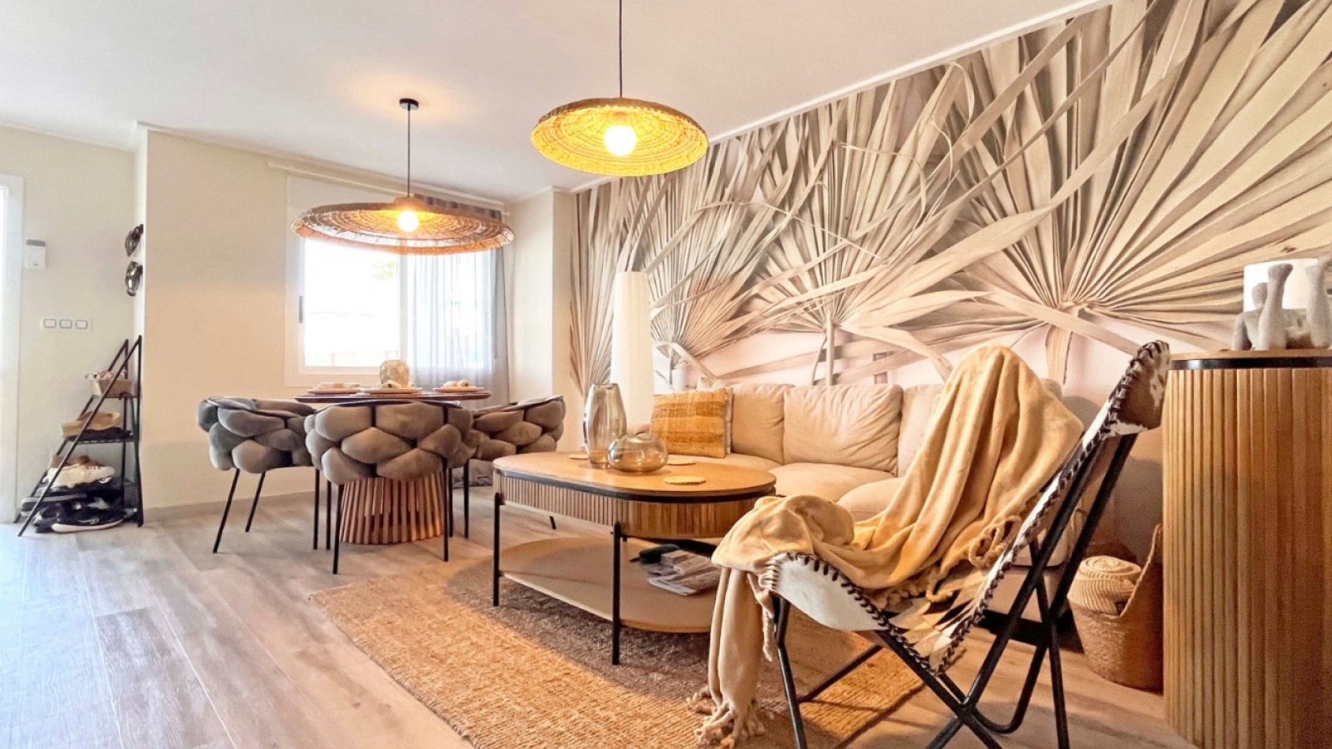 Resale - Townhouse - Los Balcones