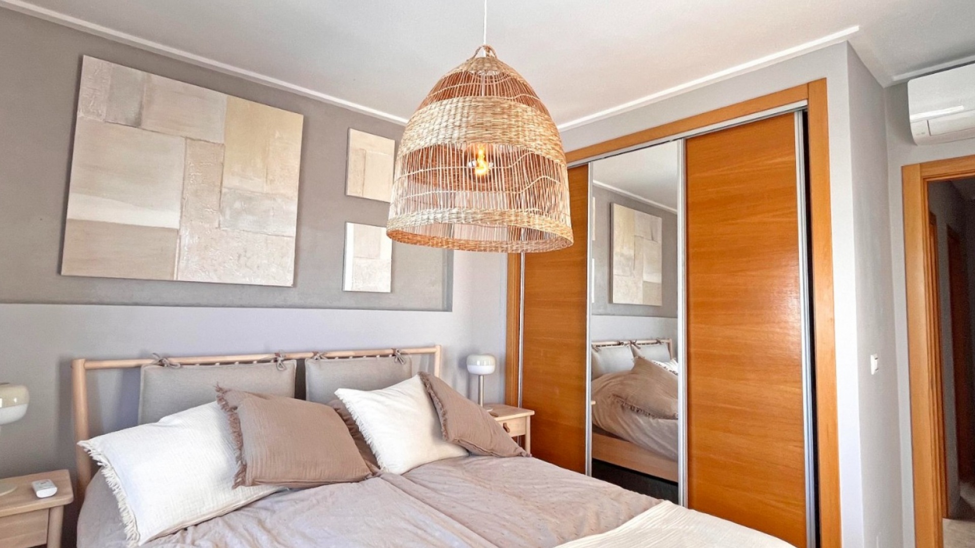 Resale - Townhouse - Los Balcones