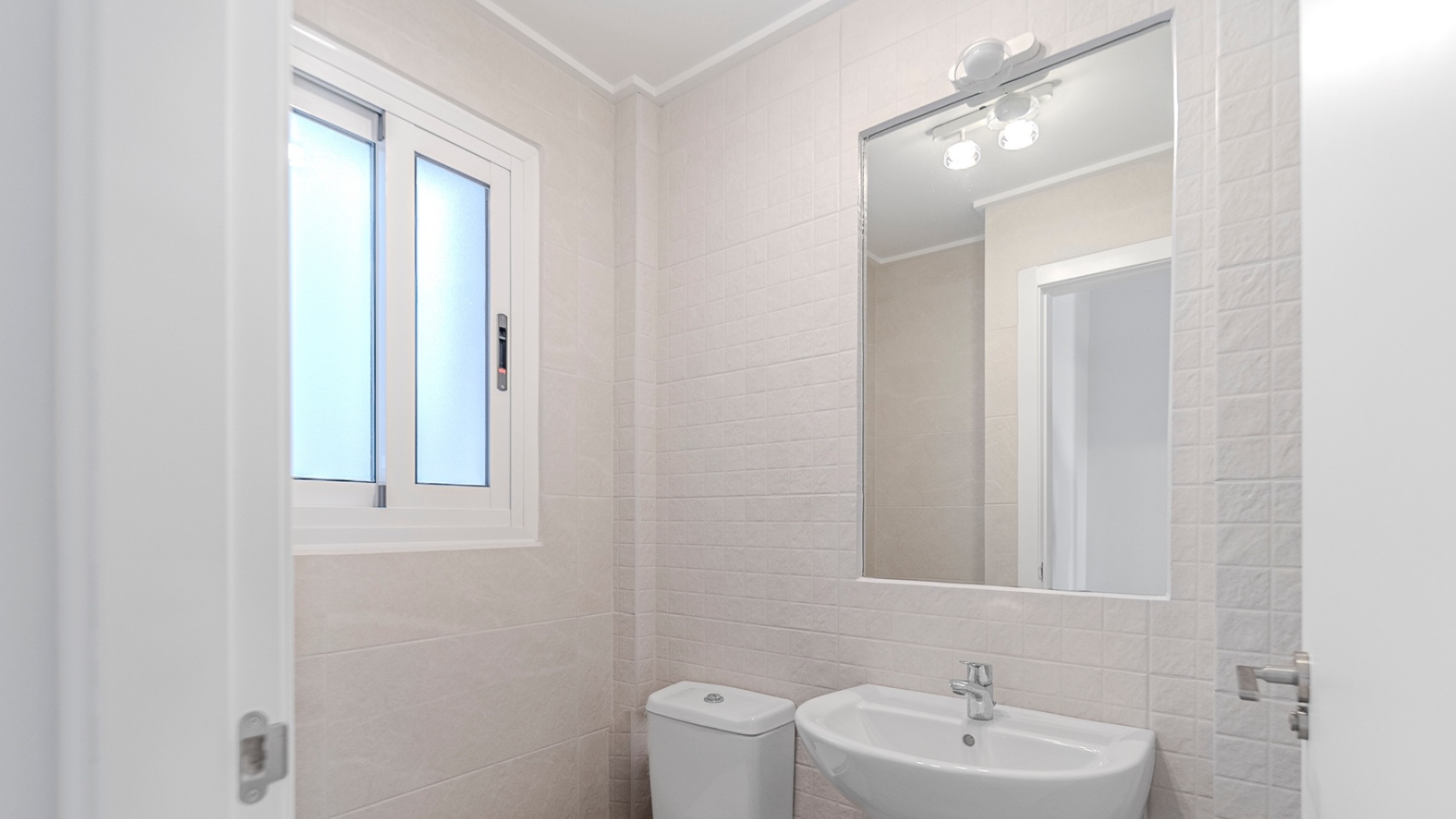 Resale - Townhouse - Los Balcones