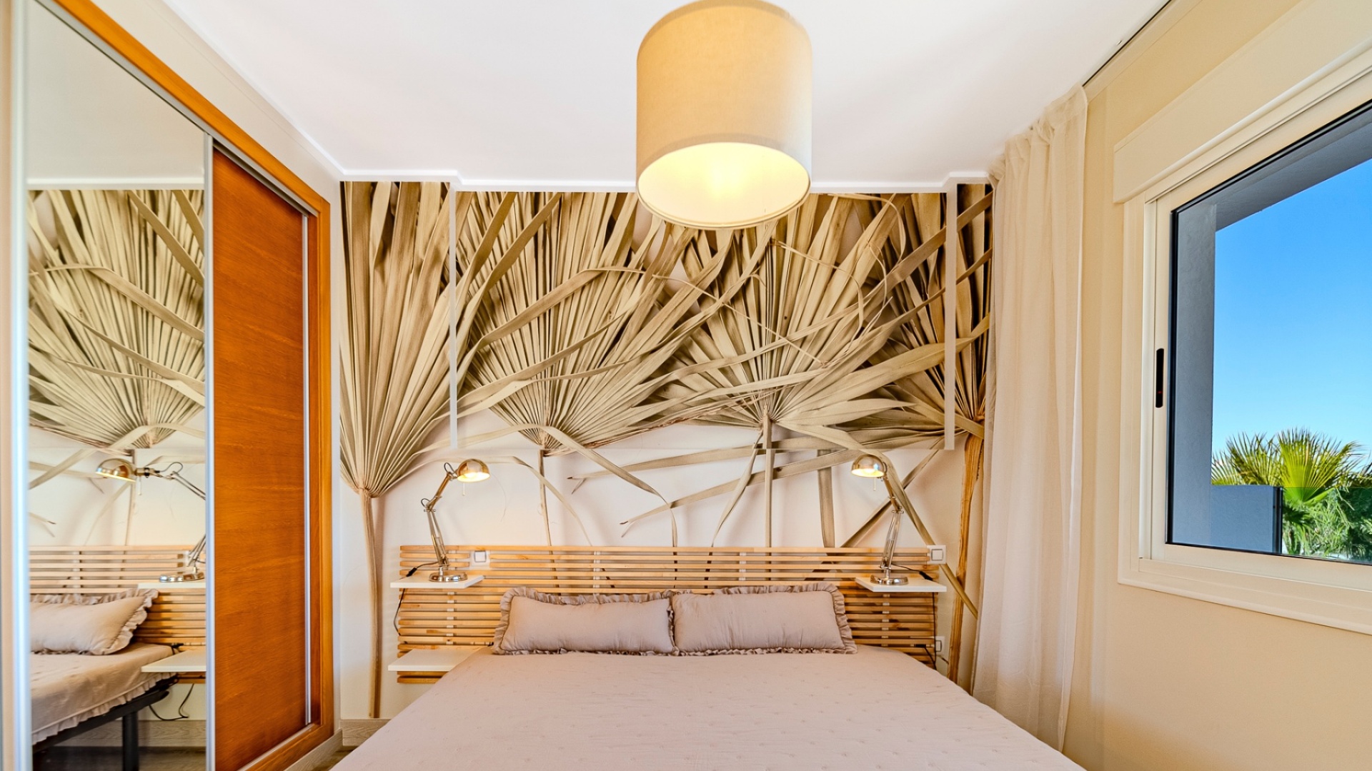 Resale - Townhouse - Los Balcones