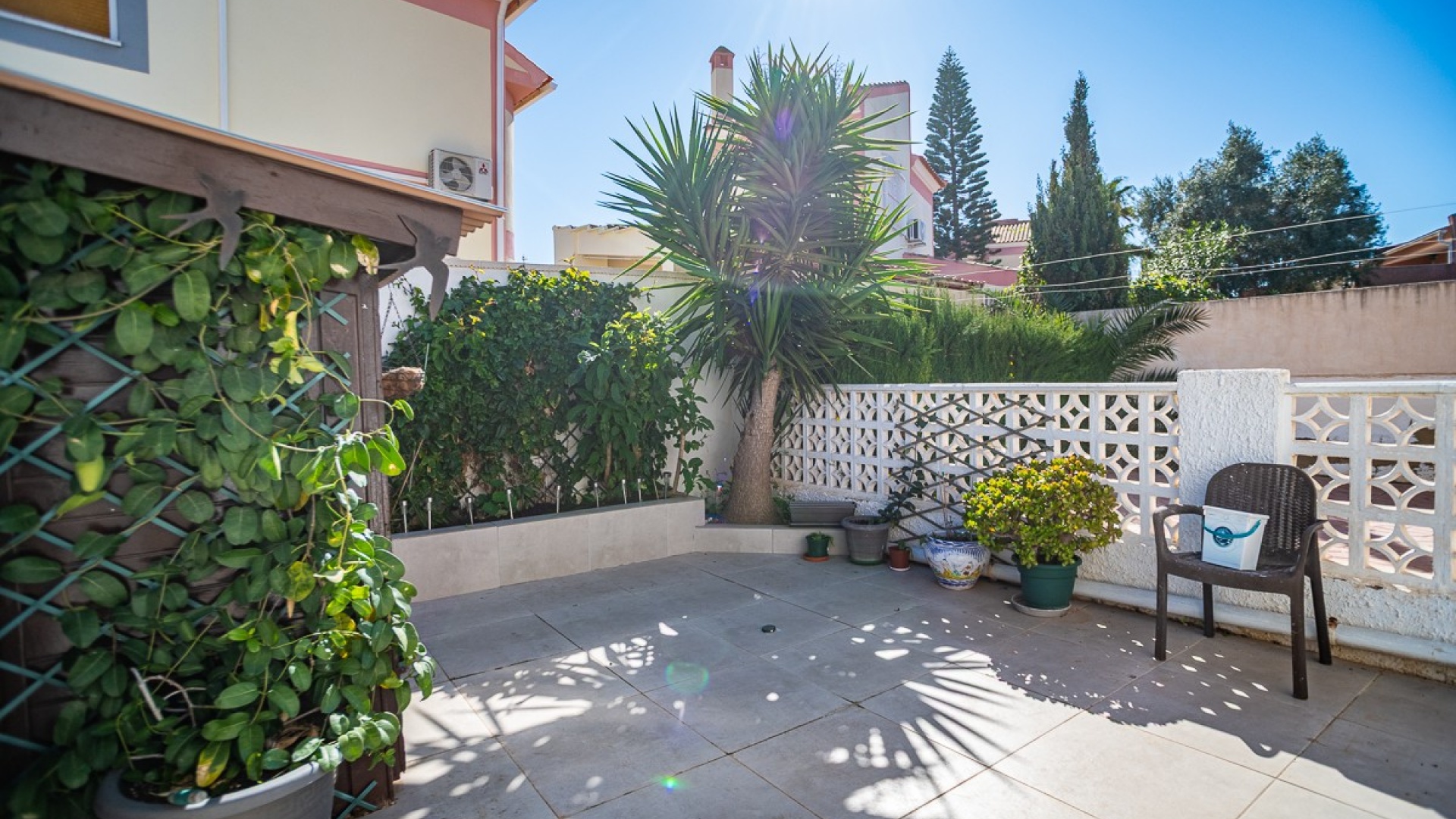 Resale - Townhouse - Los Balcones