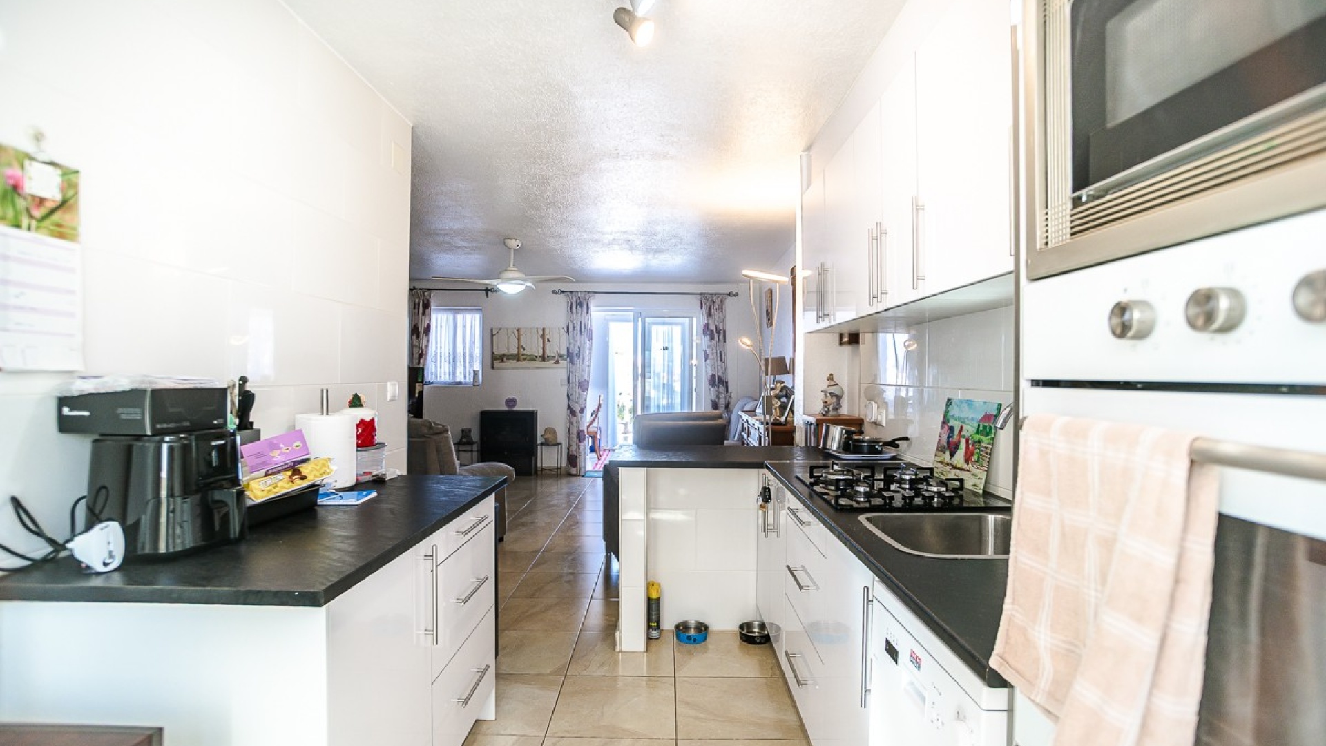 Resale - Townhouse - Los Balcones