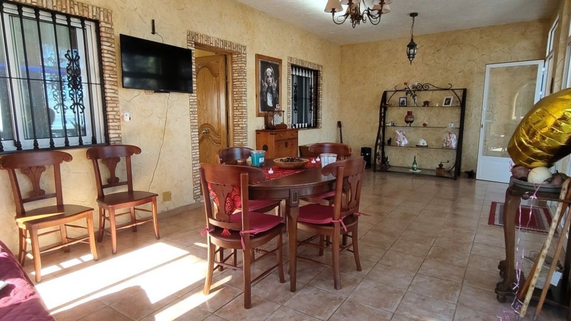 Resale - Townhouse - Los Balcones