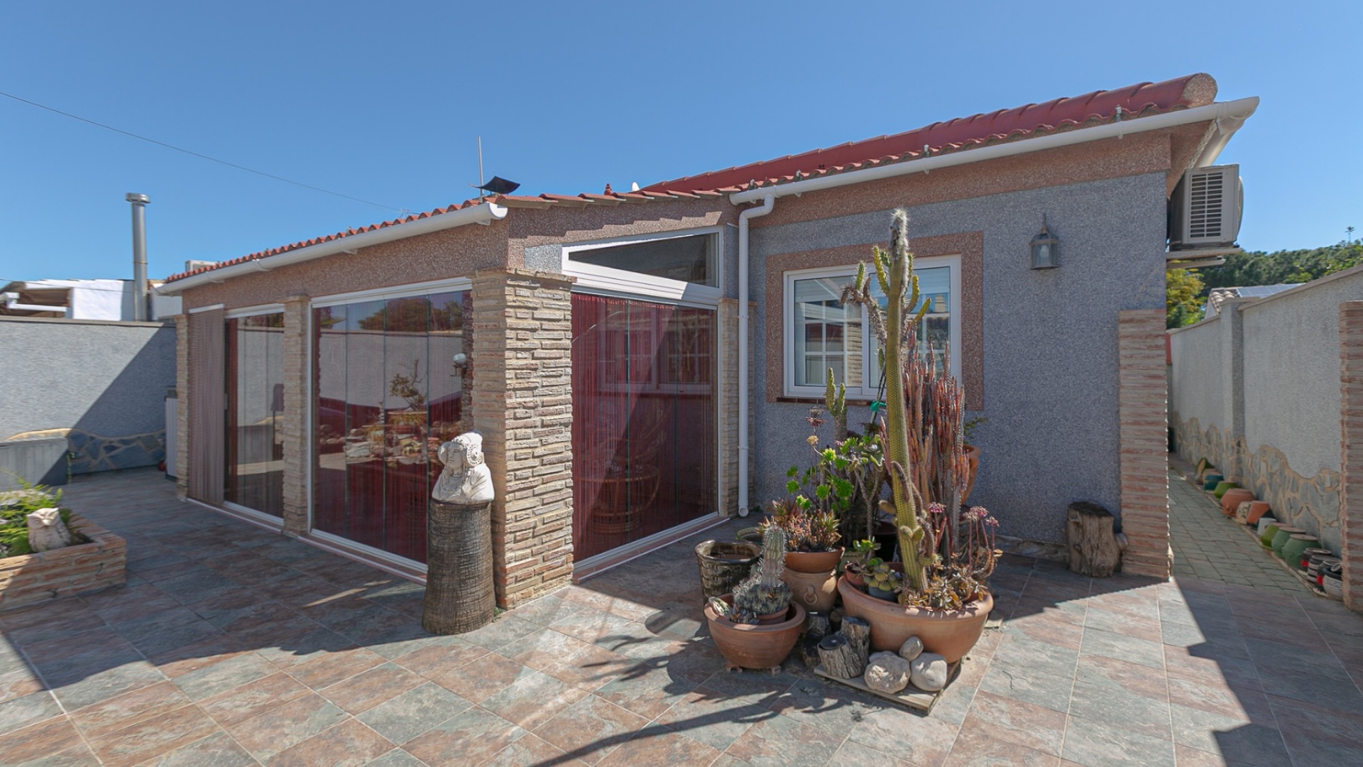 Resale - Townhouse - Los Balcones