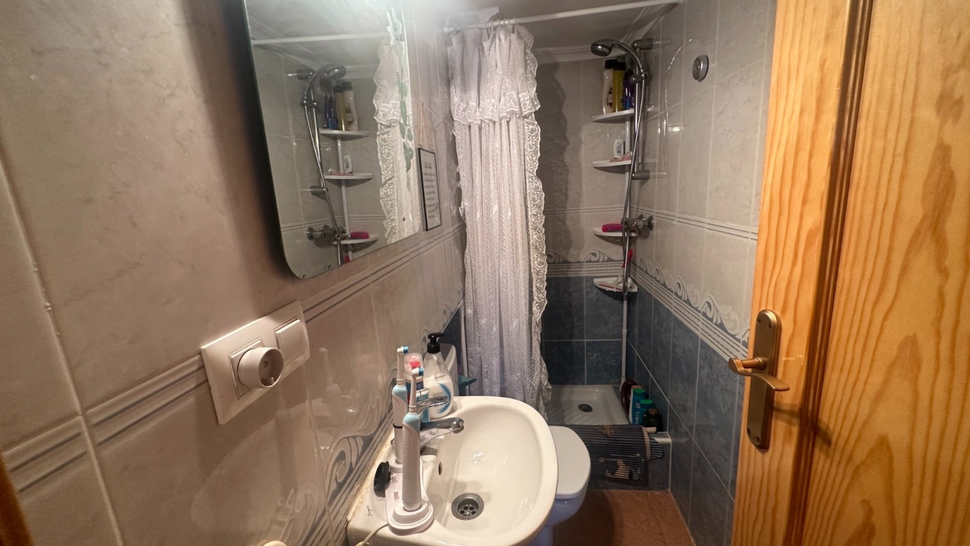 Resale - Townhouse - Los Montesinos - entre naranjos