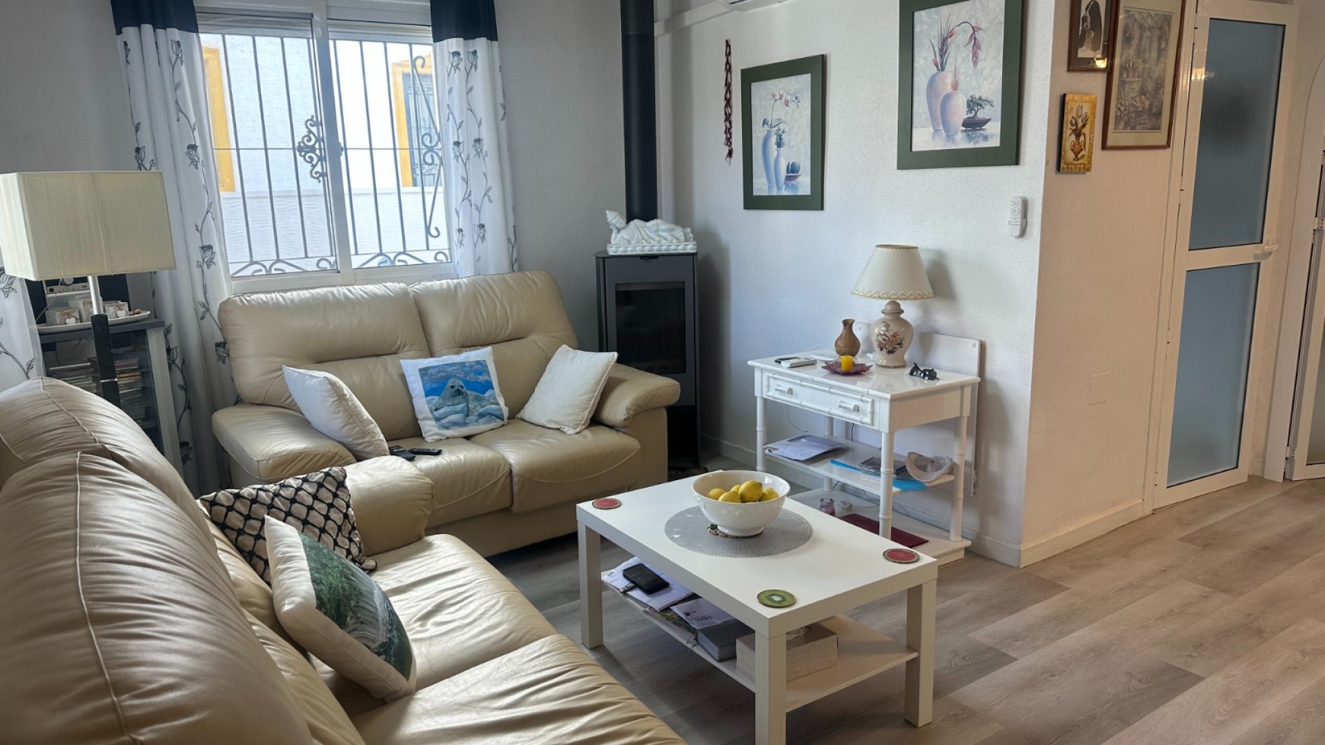 Resale - Townhouse - Los Montesinos - Entre Naranjos