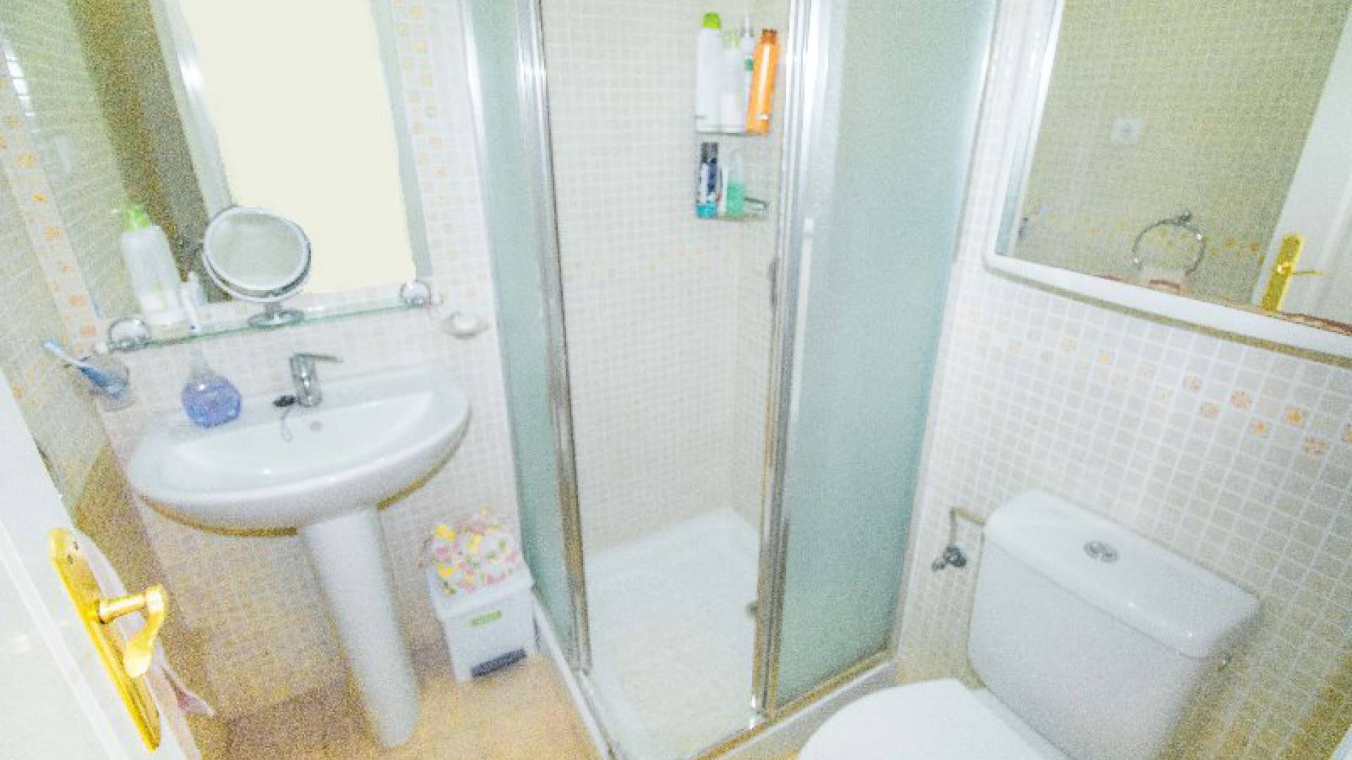 Resale - Townhouse - Los Montesinos - laguna green