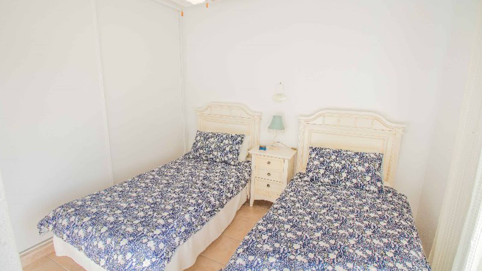 Resale - Townhouse - Los Montesinos - laguna green