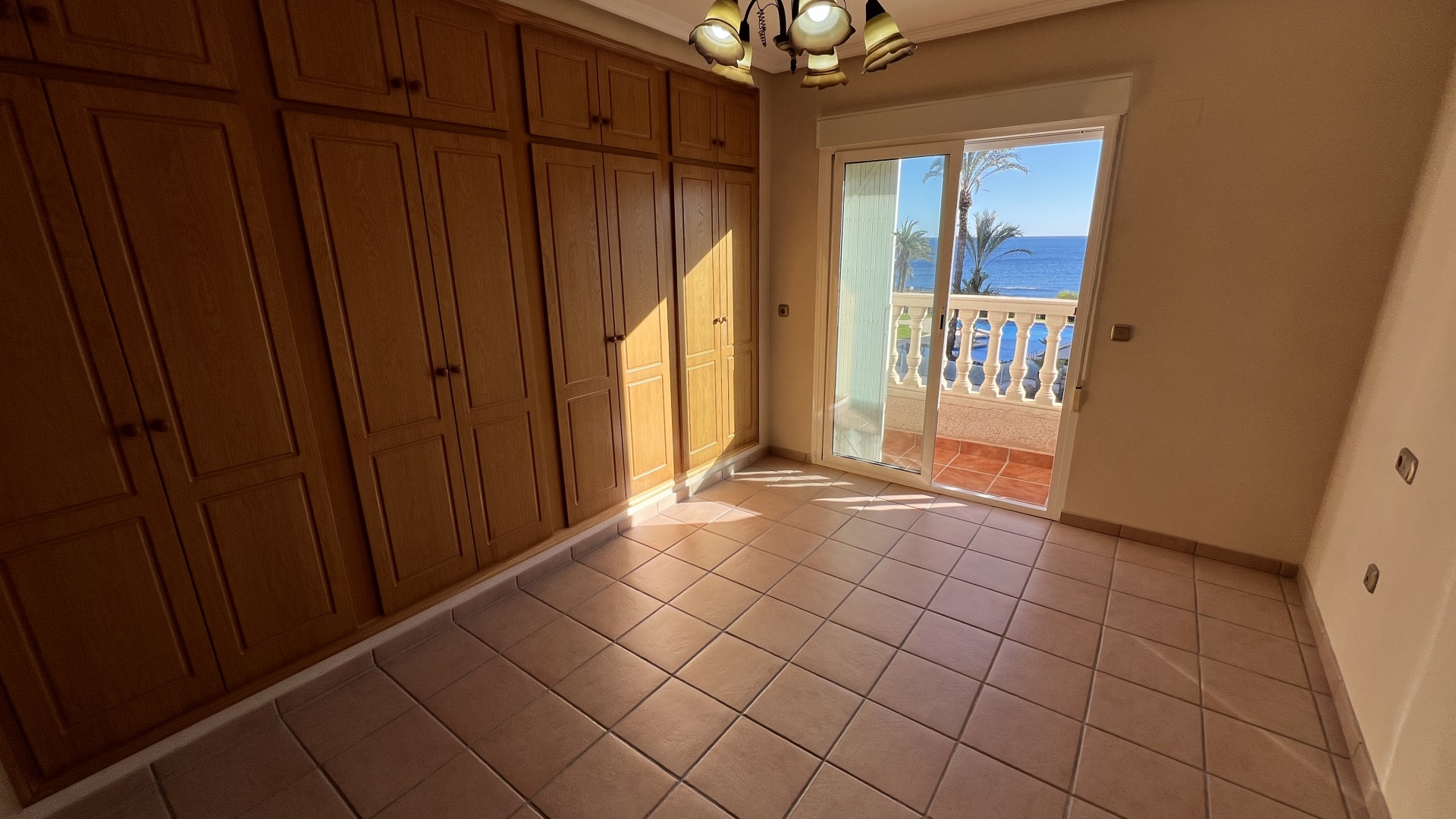 Resale - Townhouse - Mil Palmeras - Beachside Mil Palmeras