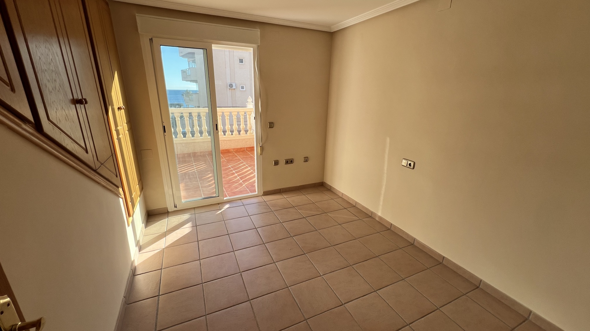 Resale - Townhouse - Mil Palmeras - Beachside Mil Palmeras