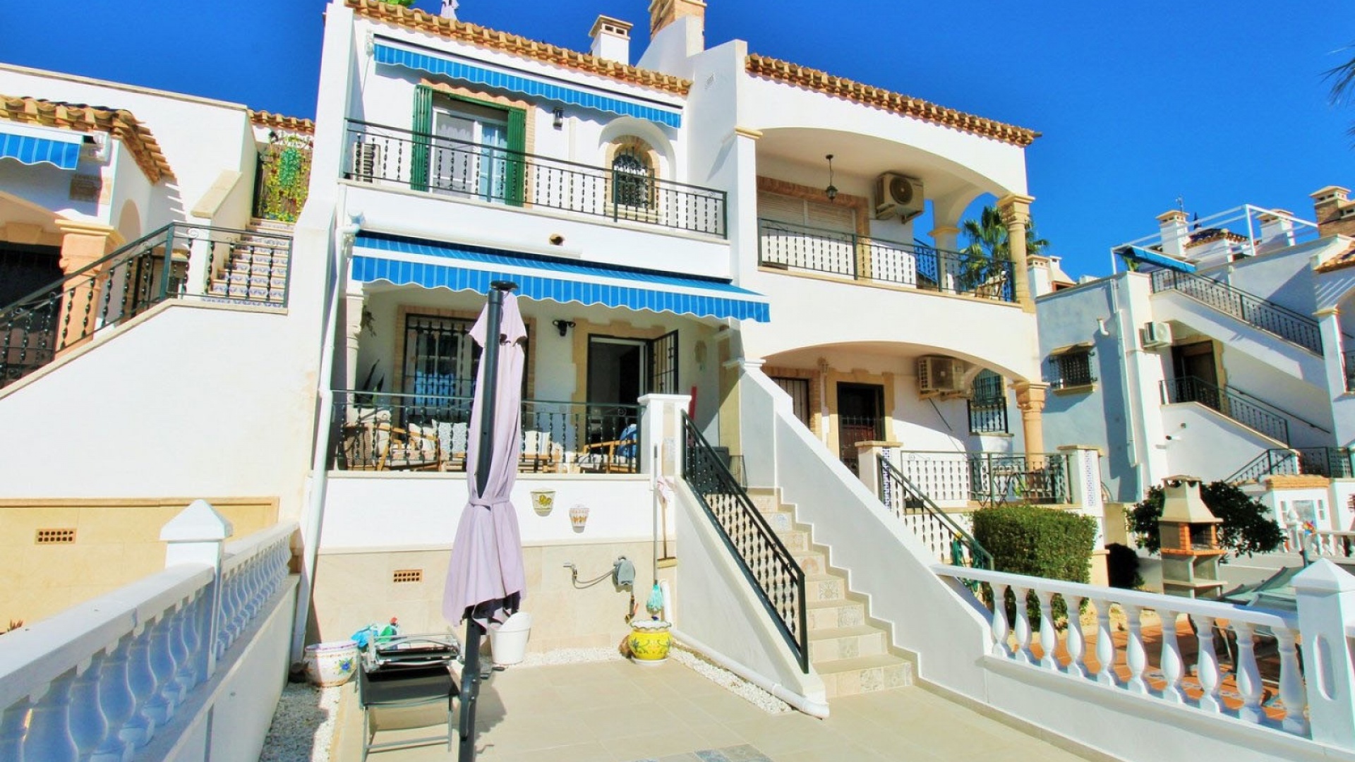 Resale - Townhouse - Orihuela Costa - Villamartin