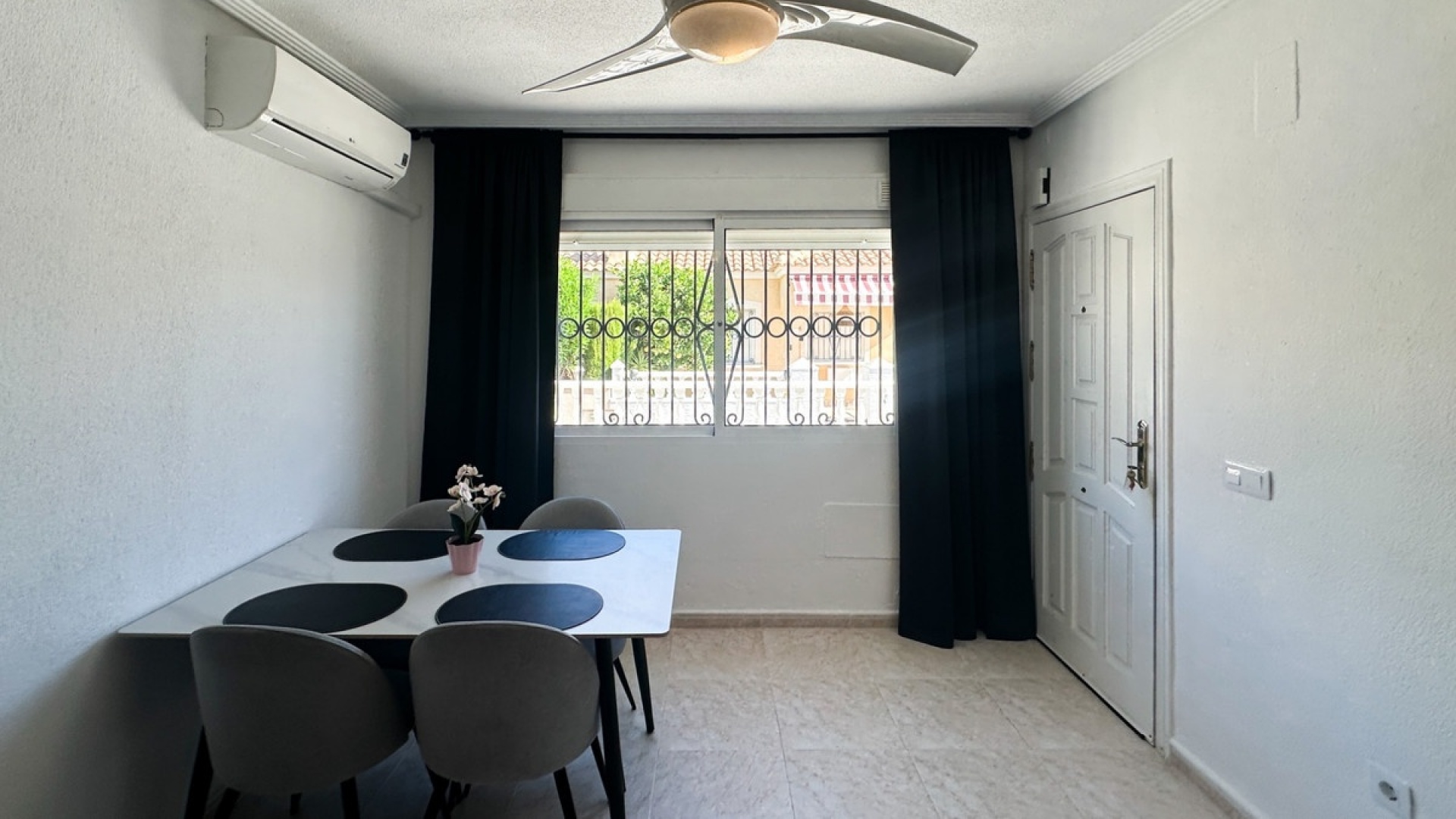 Resale - Townhouse - Orihuela - Los Altos