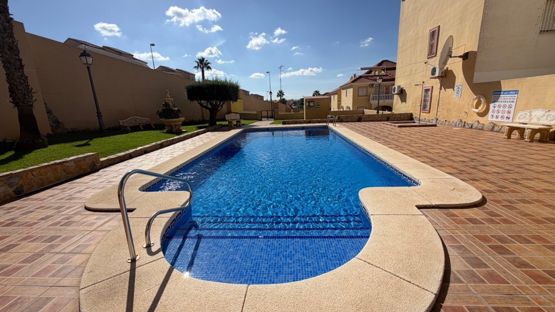 Resale - Townhouse - Orihuela - Villamartin