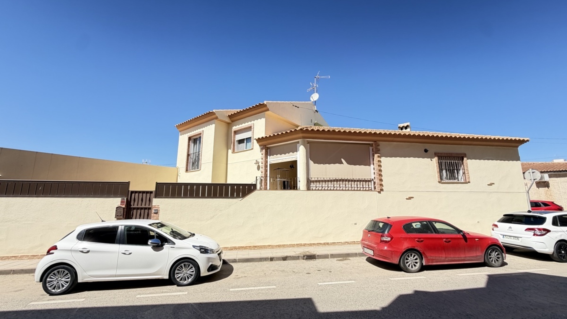 Resale - Townhouse - Pilar De La Horradada
