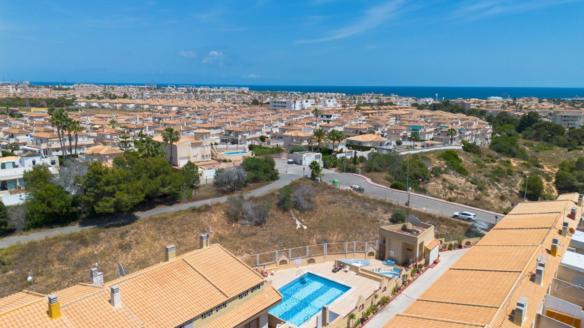 Resale - Townhouse - Playa Flamenca - amapolas