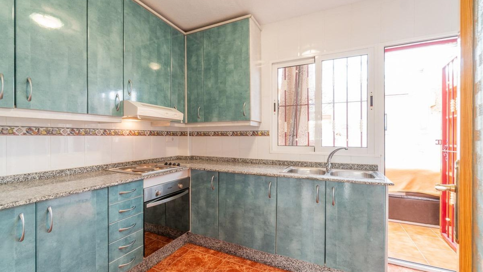 Resale - Townhouse - Playa Flamenca - amapolas