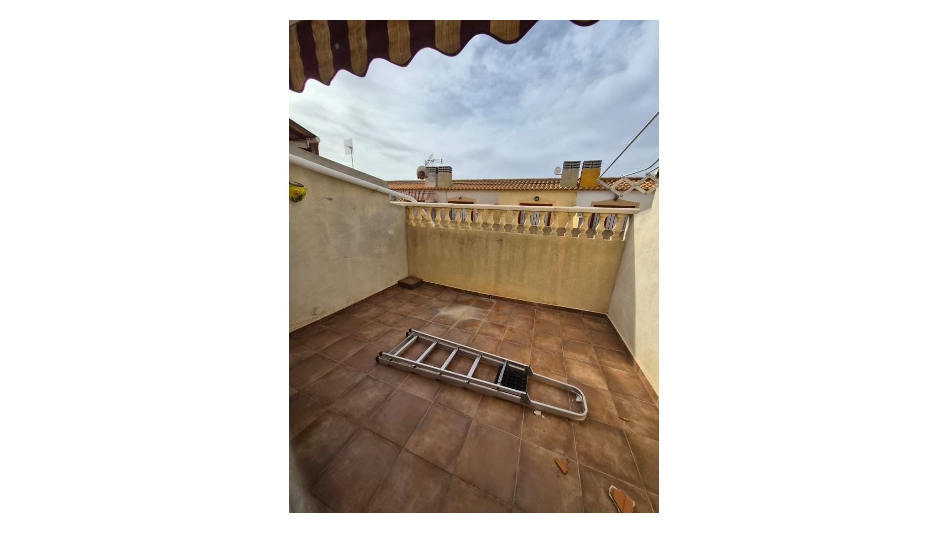 Resale - Townhouse - Playa Flamenca - amapolas