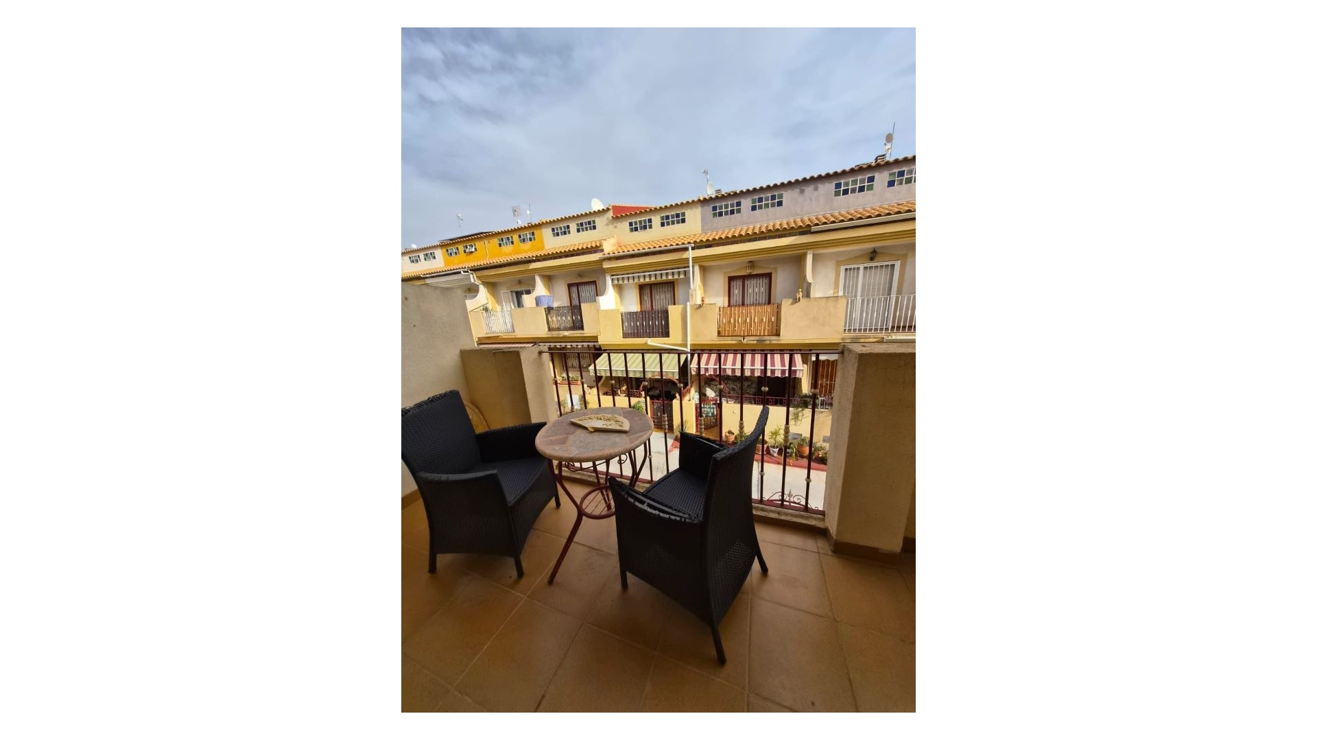 Resale - Townhouse - Playa Flamenca - amapolas