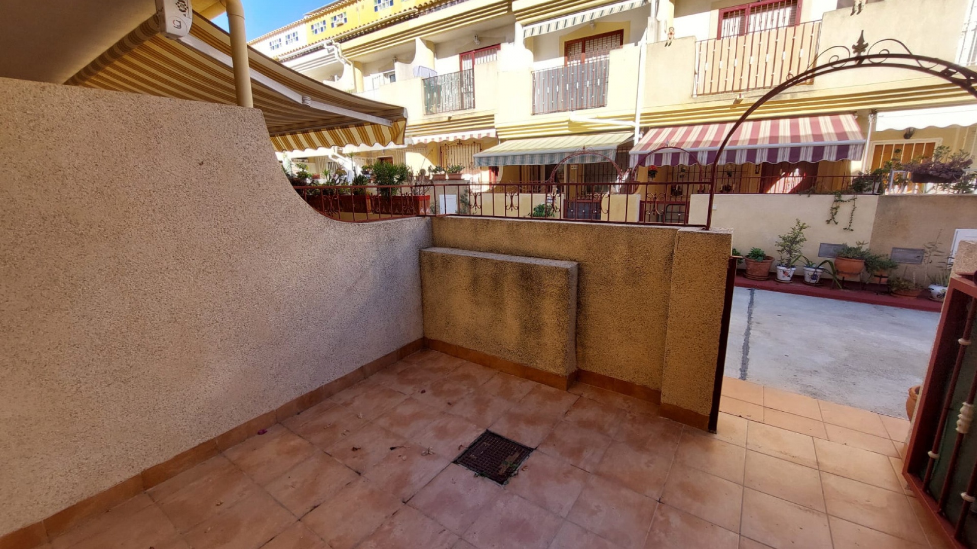Resale - Townhouse - Playa Flamenca - amapolas