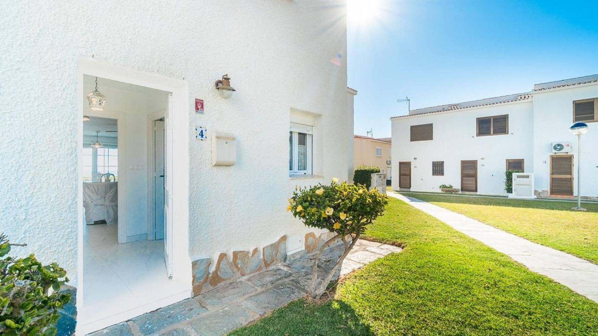 Resale - Townhouse - Playa Flamenca - beachside playa flamenca