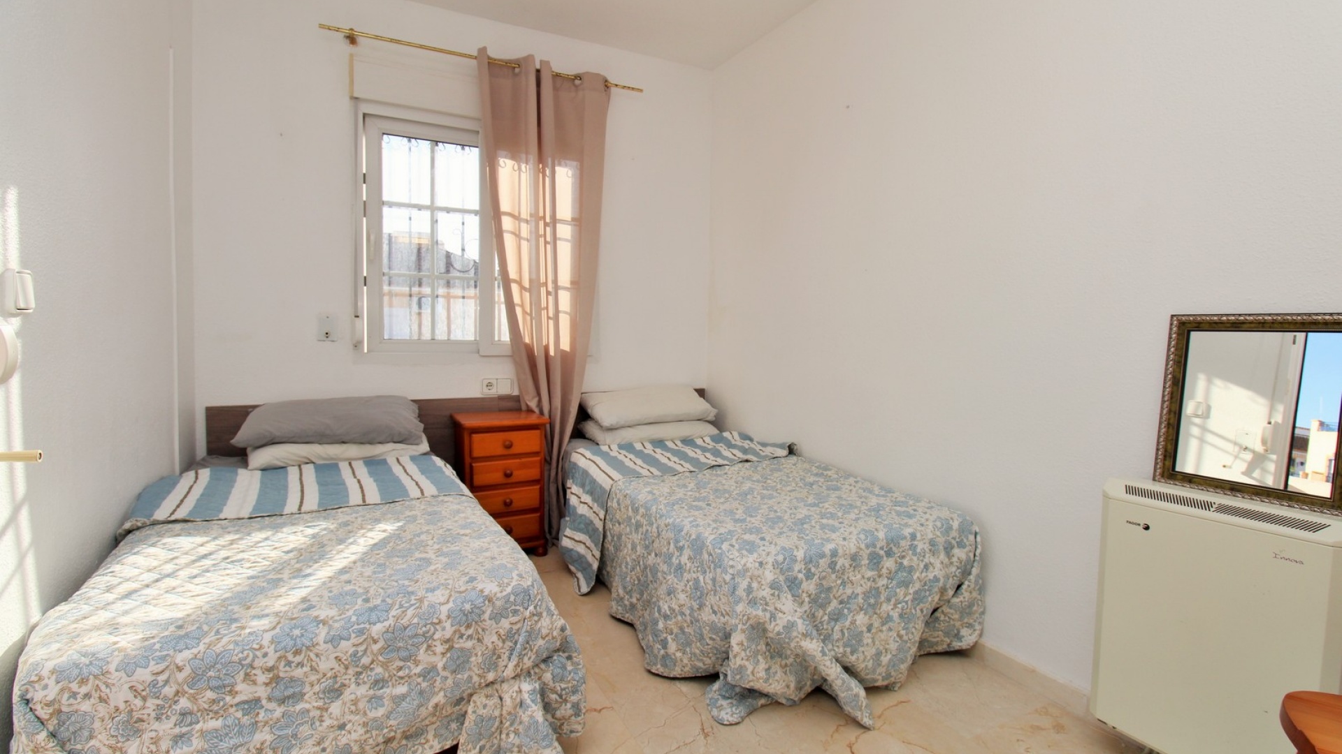 Resale - Townhouse - Playa Flamenca - jumilla