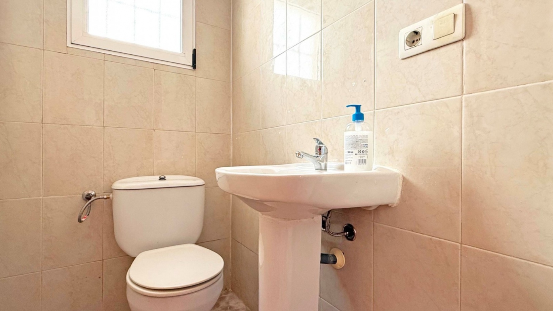 Resale - Townhouse - Playa Flamenca - la laguna